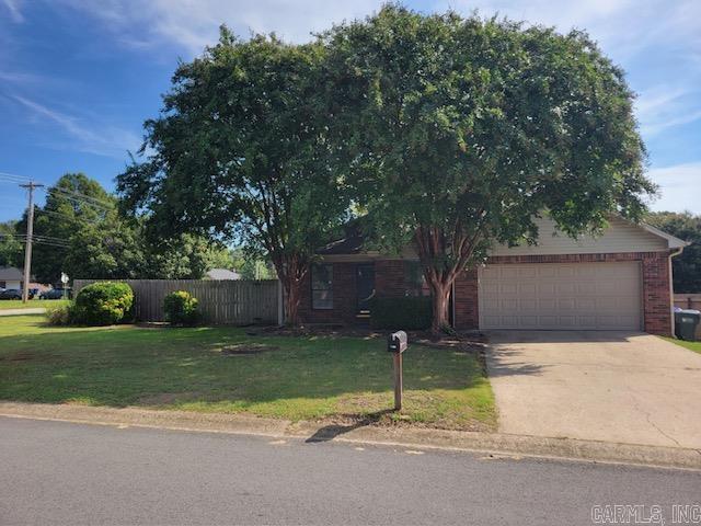 Central location in Northwest Conway. 3 bedroom, 2 bath home with new stainless appliances except for refrigerator. 6 year old Architectural Shingles, fence is 6 years old and HVAC is approx. 12 years old. SUNROOM FLOOR WILL NOT BE REPAIRED. SELLER WILL NOT PROVIDE SELLER PROPERTY DISCLOSURE.