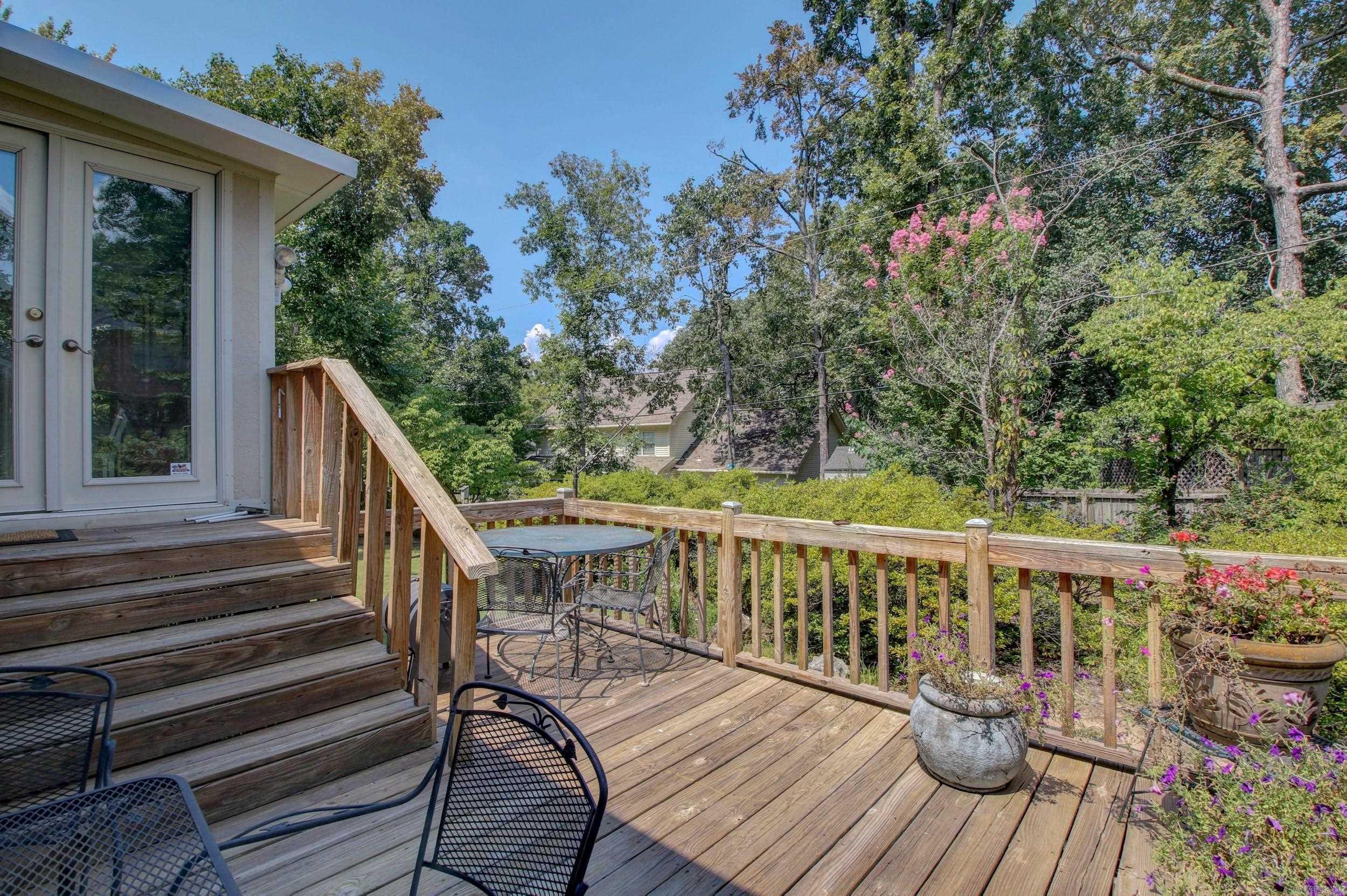 LONGLEA - Residential