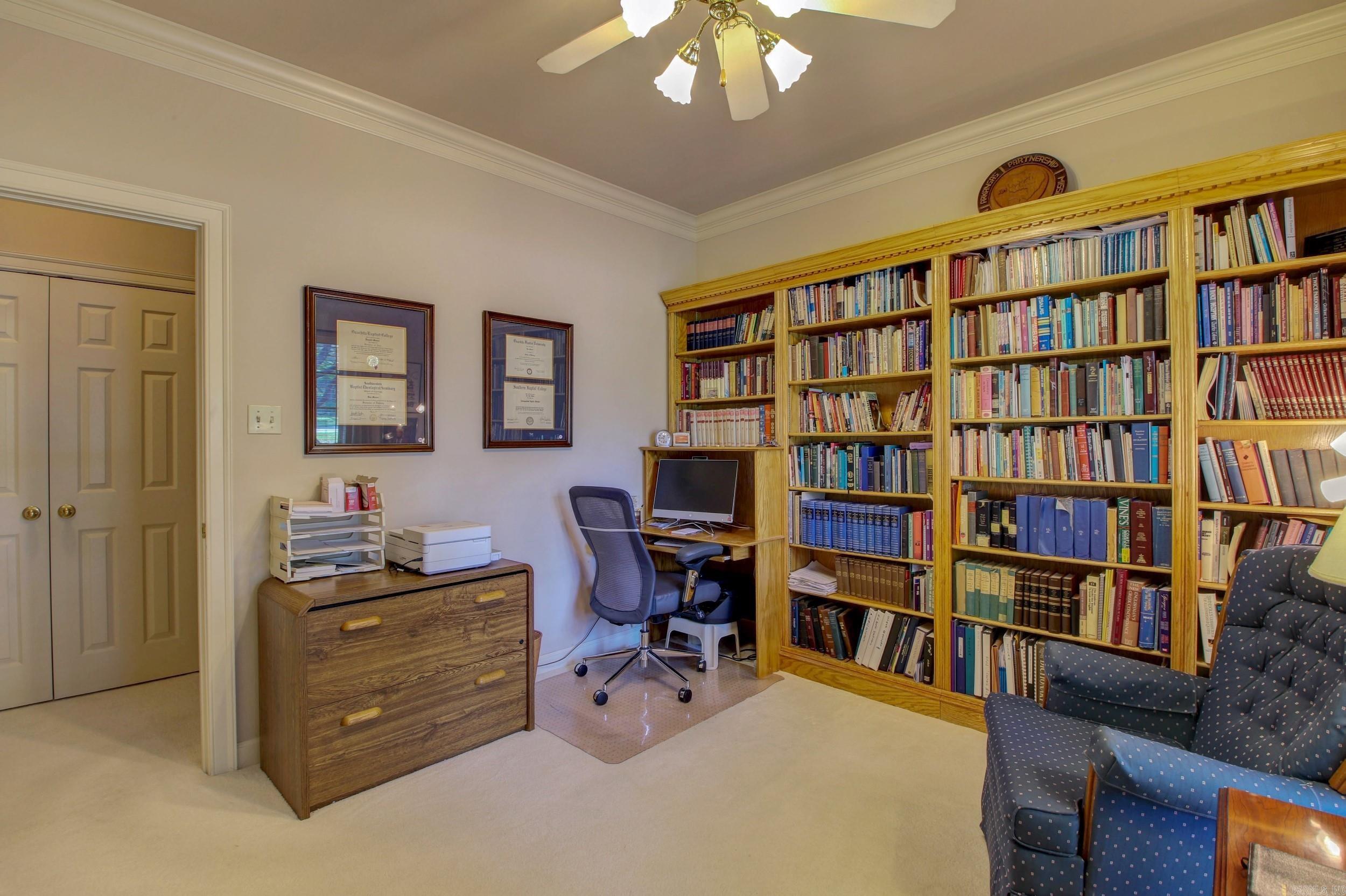 LONGLEA - Residential