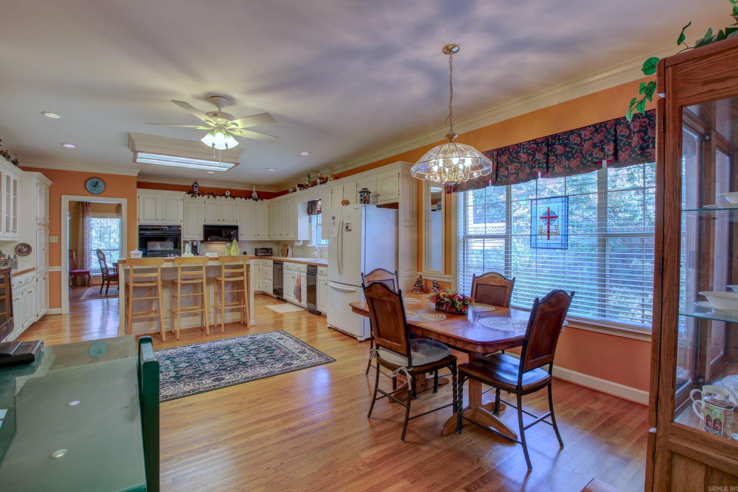 LONGLEA - Residential