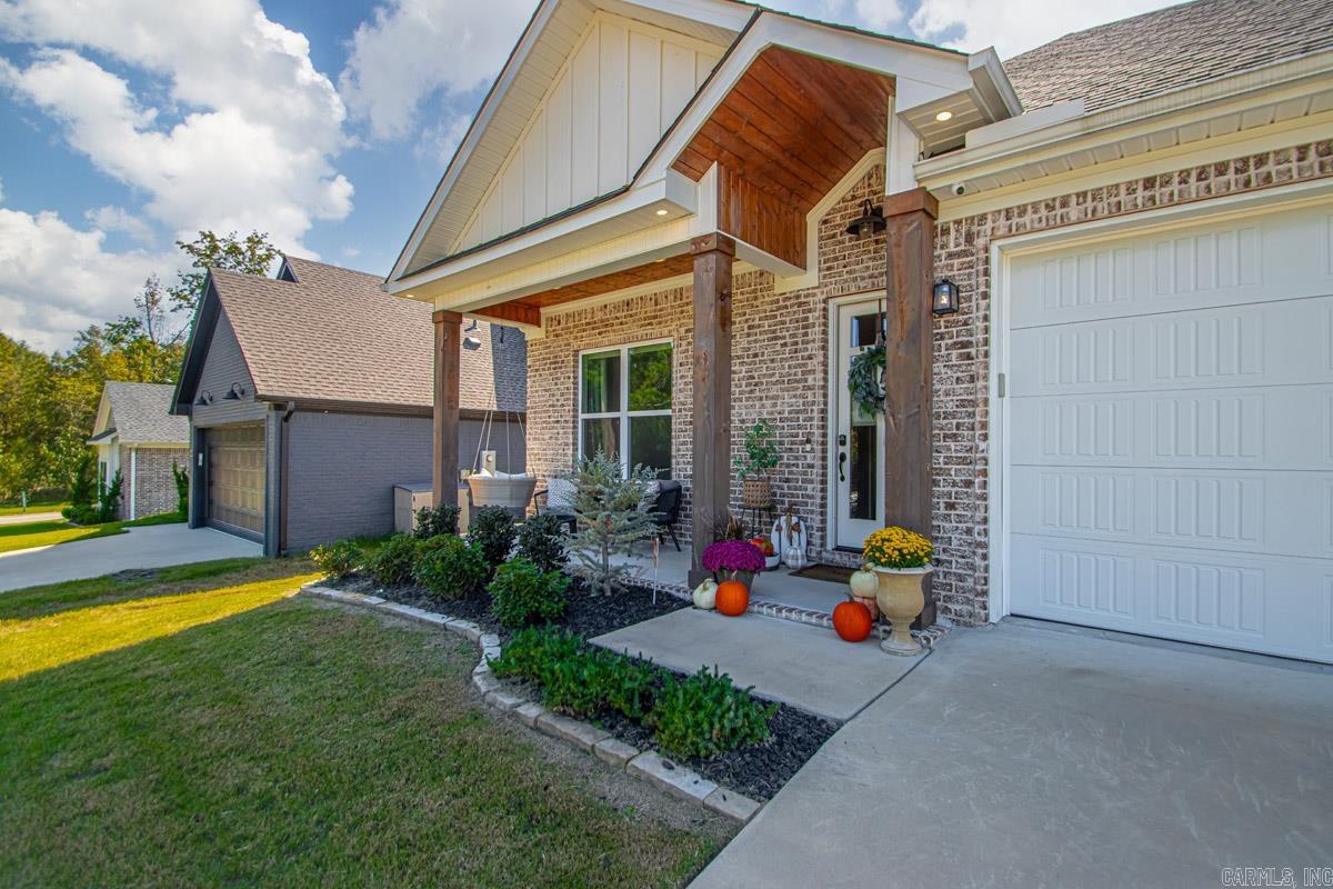 Springhill Manor Estates - Residential