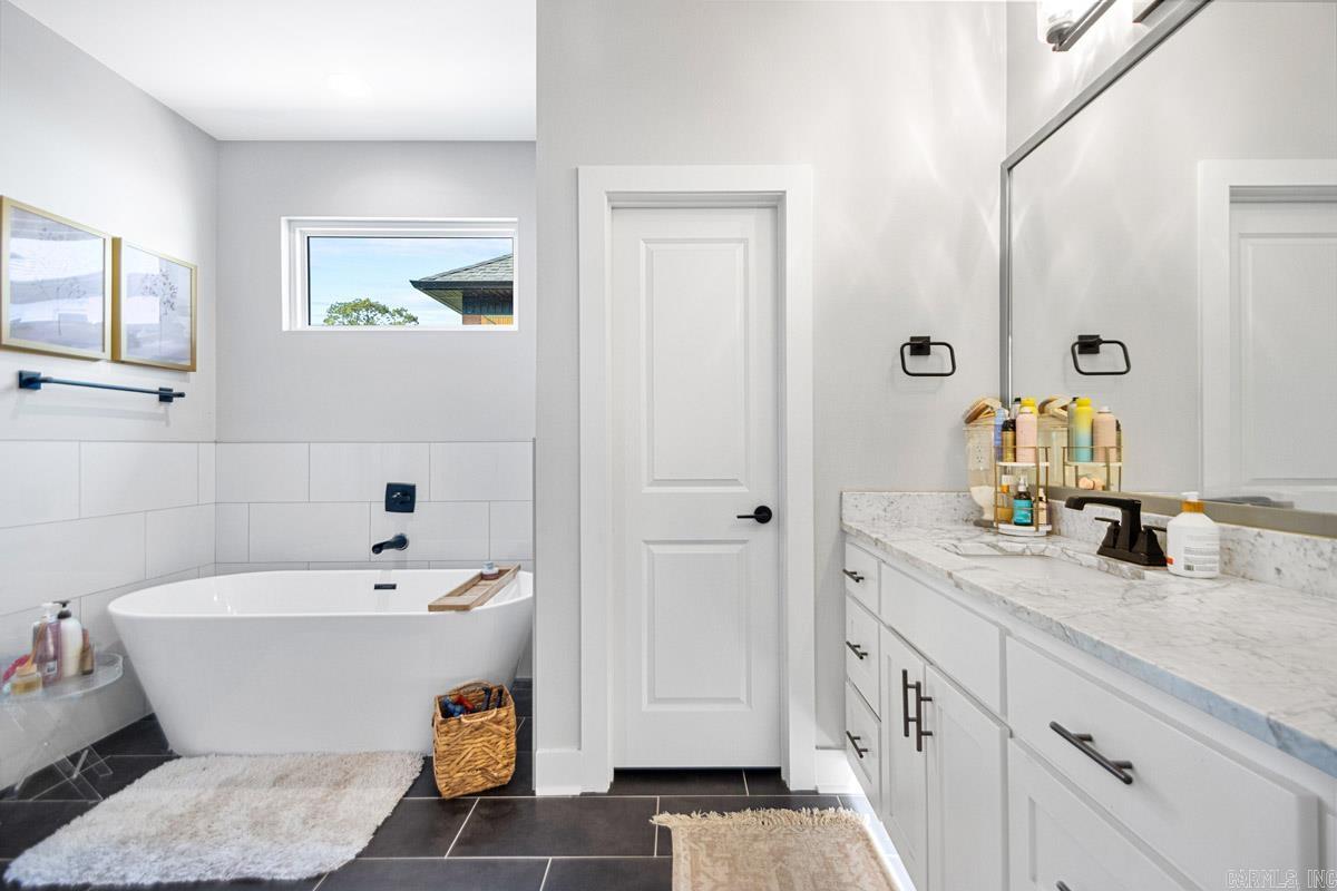 Springhill Manor Estates - Residential