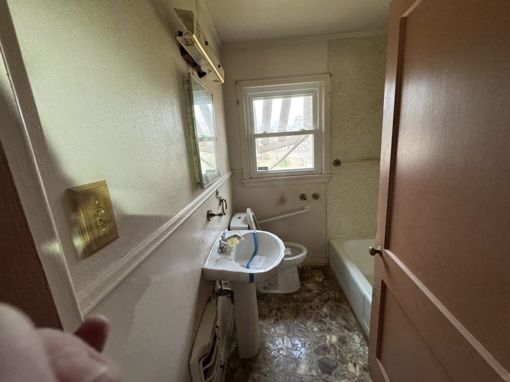 BARROW JOHN - Residential