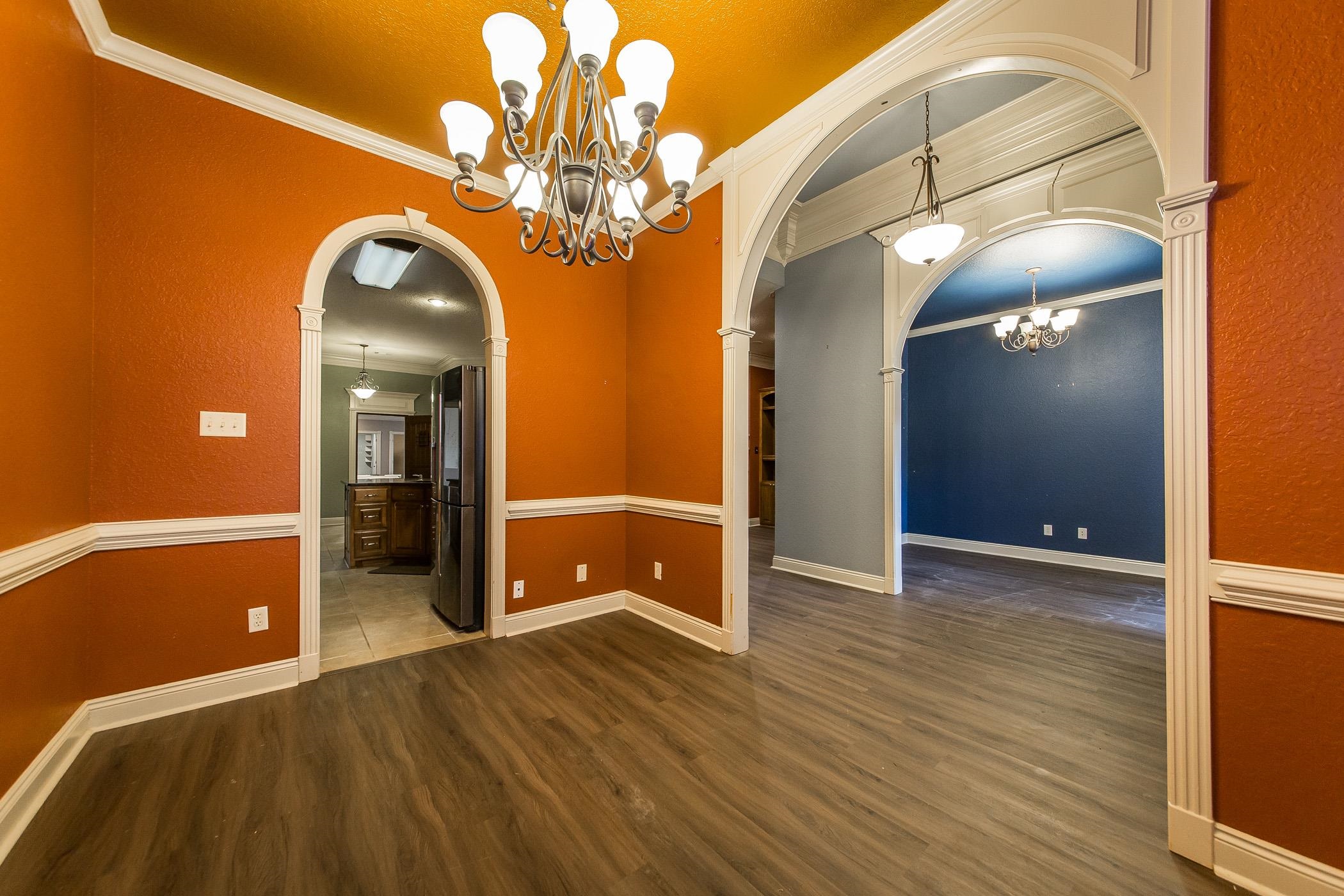 SHADOW CREEK - Residential