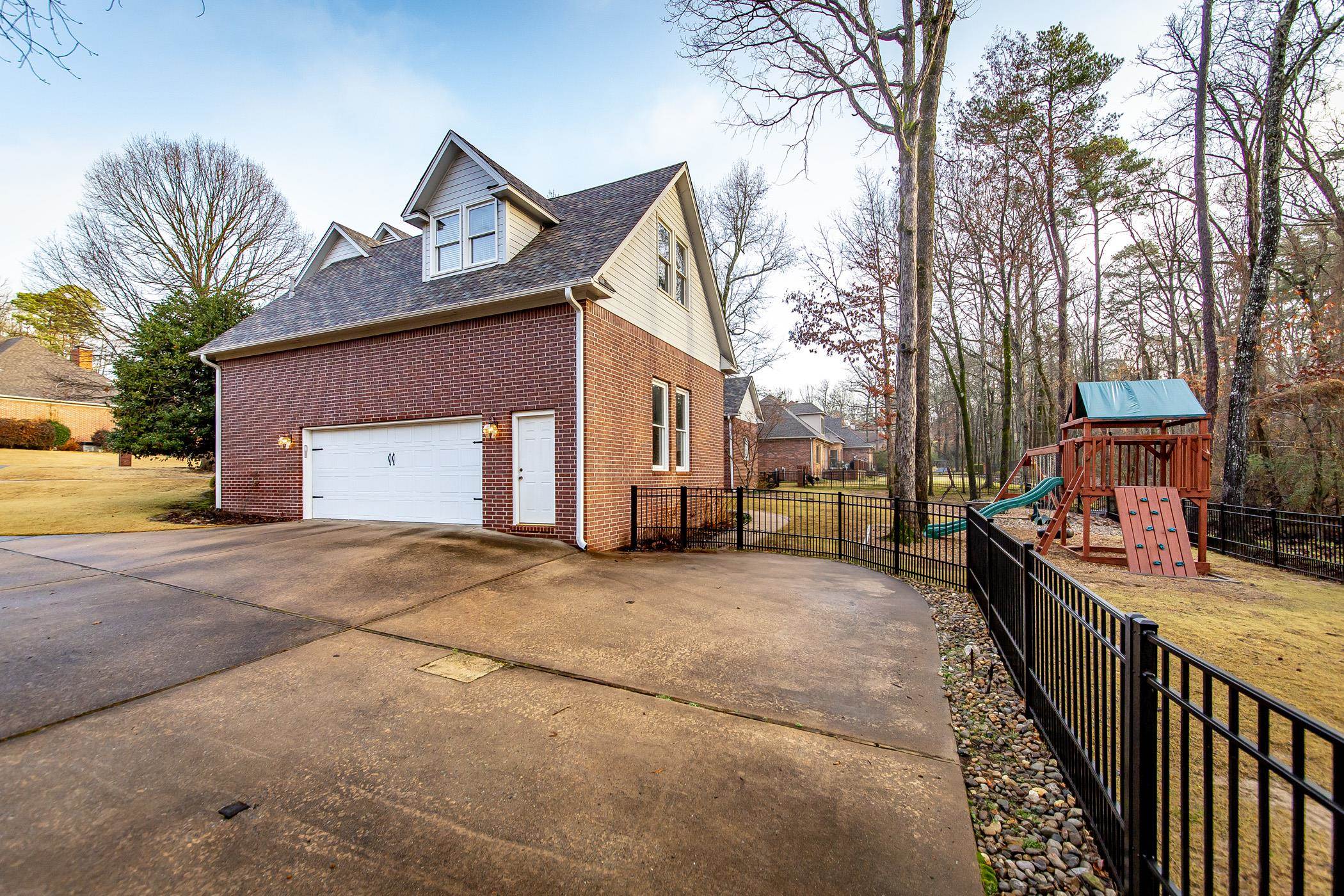 CHENAL VALLEY LAMARCHE PLACE NBH - Residential