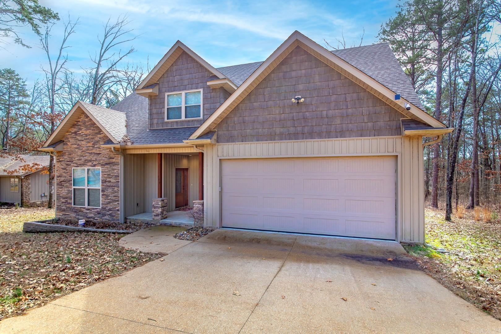 ISLAND SHORES - Residential