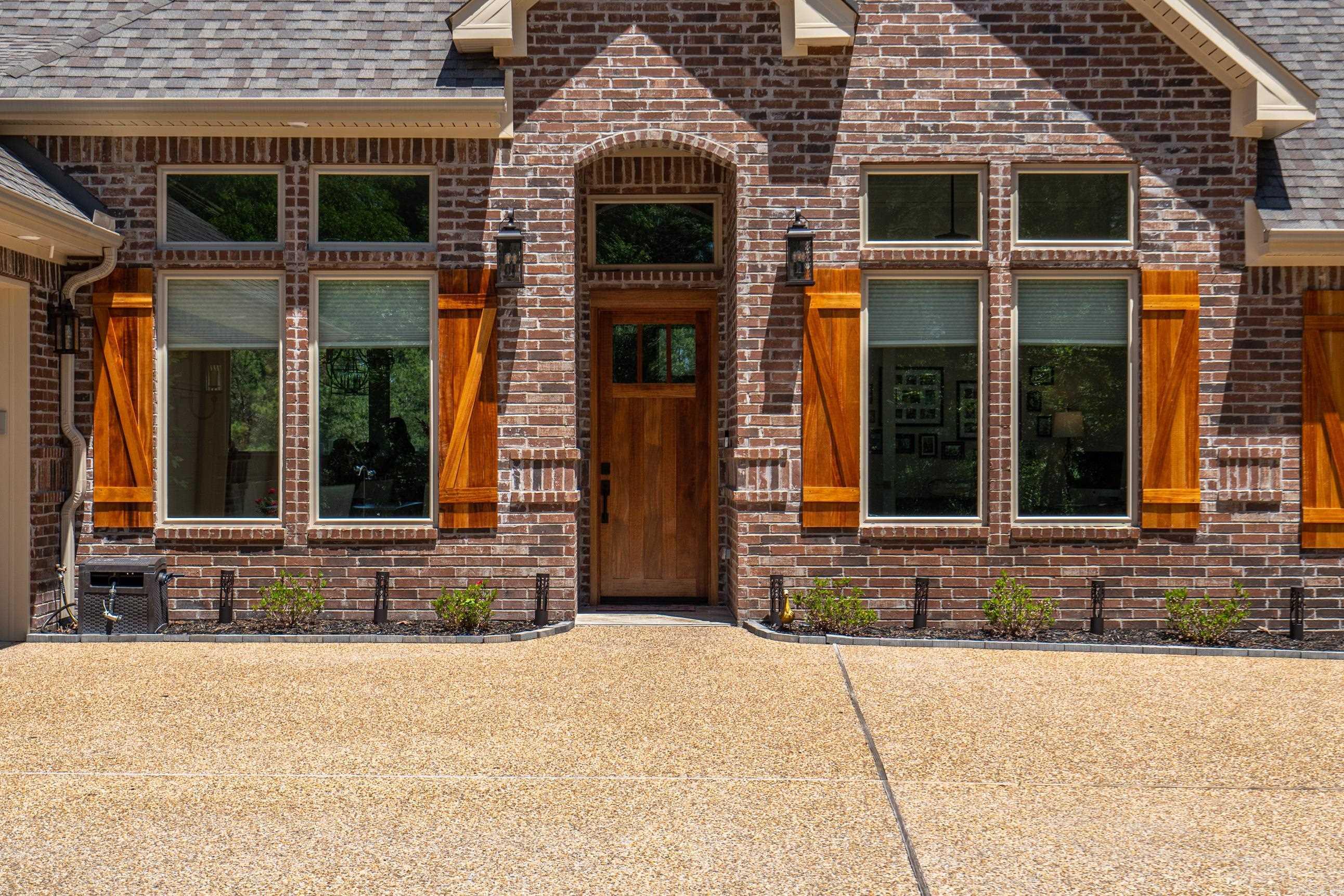 ALTA VISTA - Residential