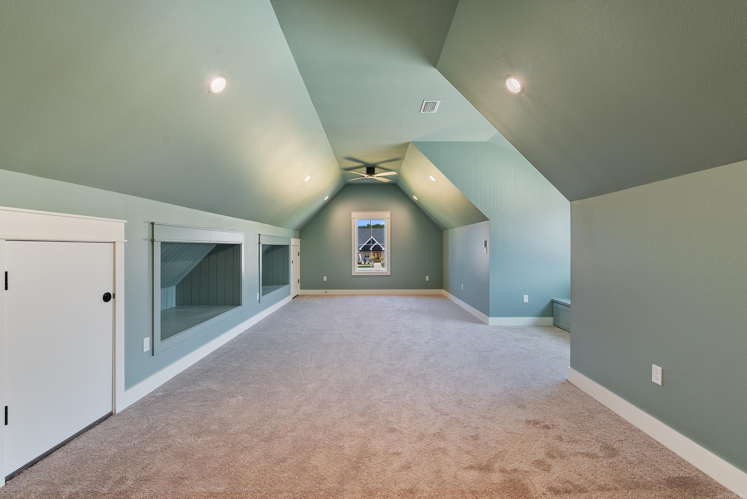 Lands End Estates - Residential