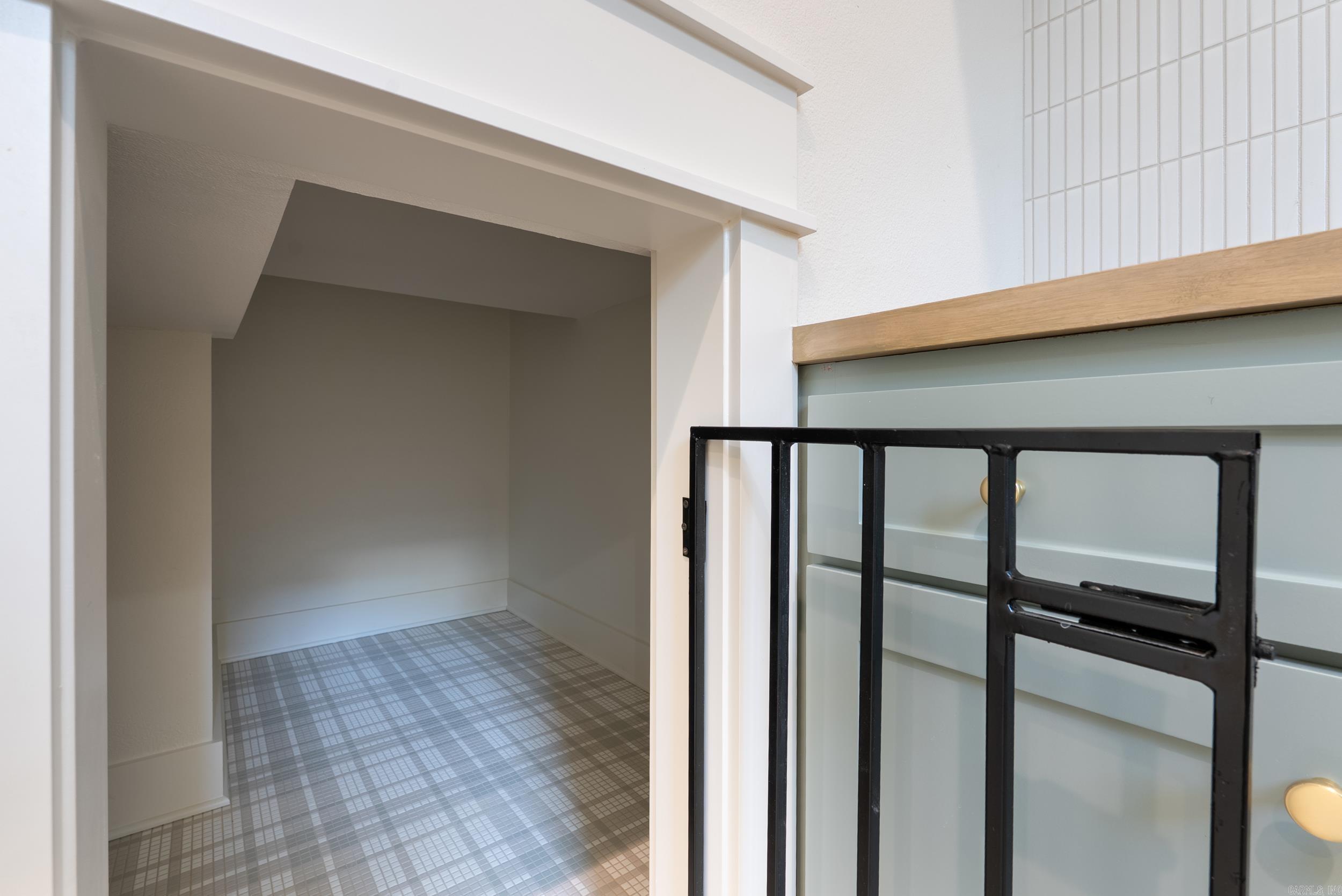 Lands End Estates - Residential