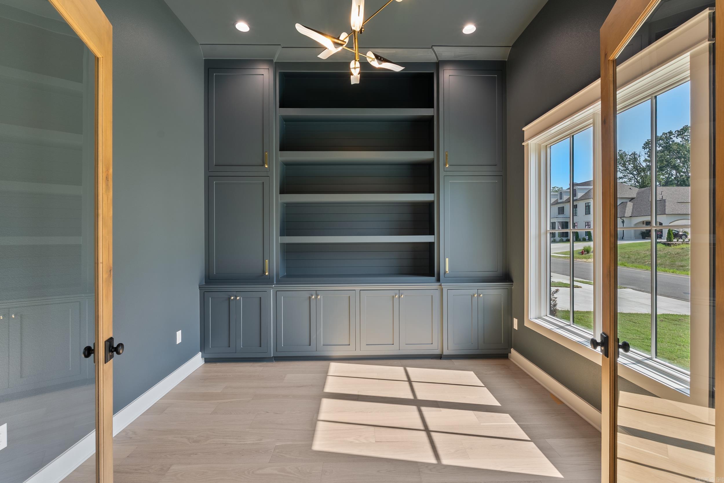 Lands End Estates - Residential