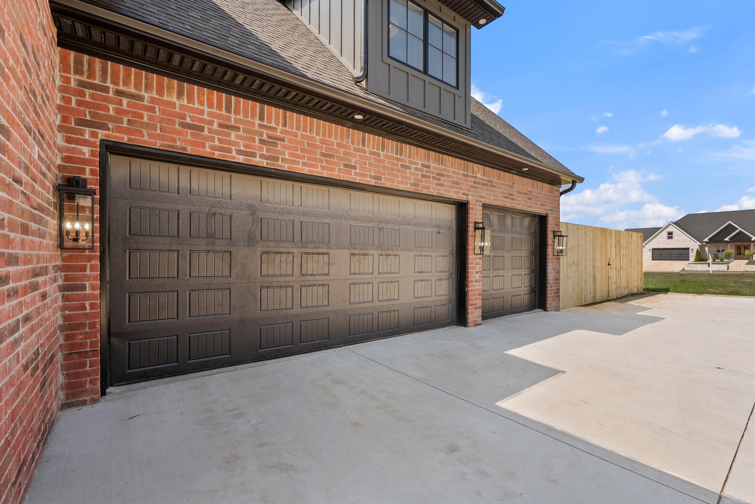 Lands End Estates - Residential