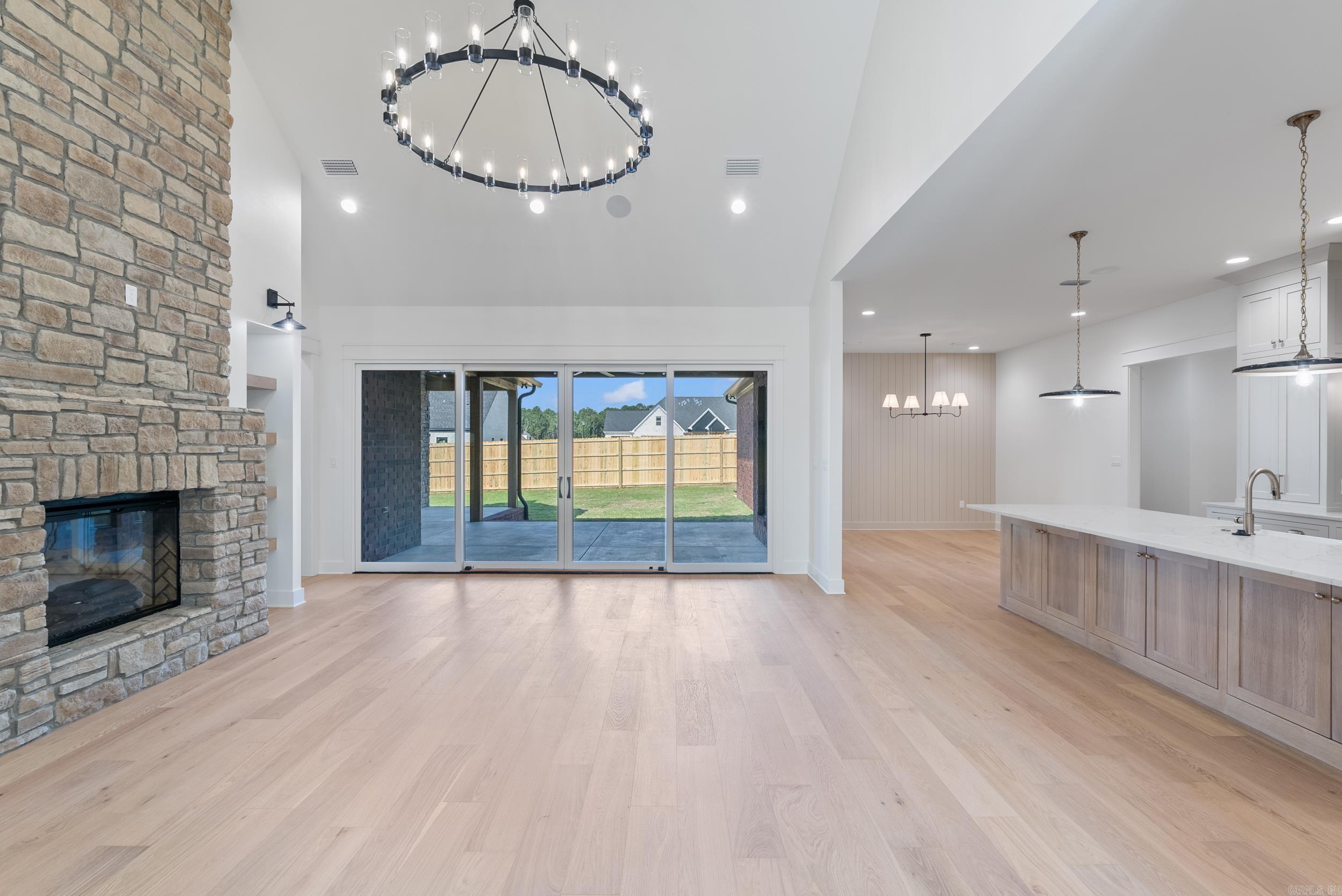 Lands End Estates - Residential