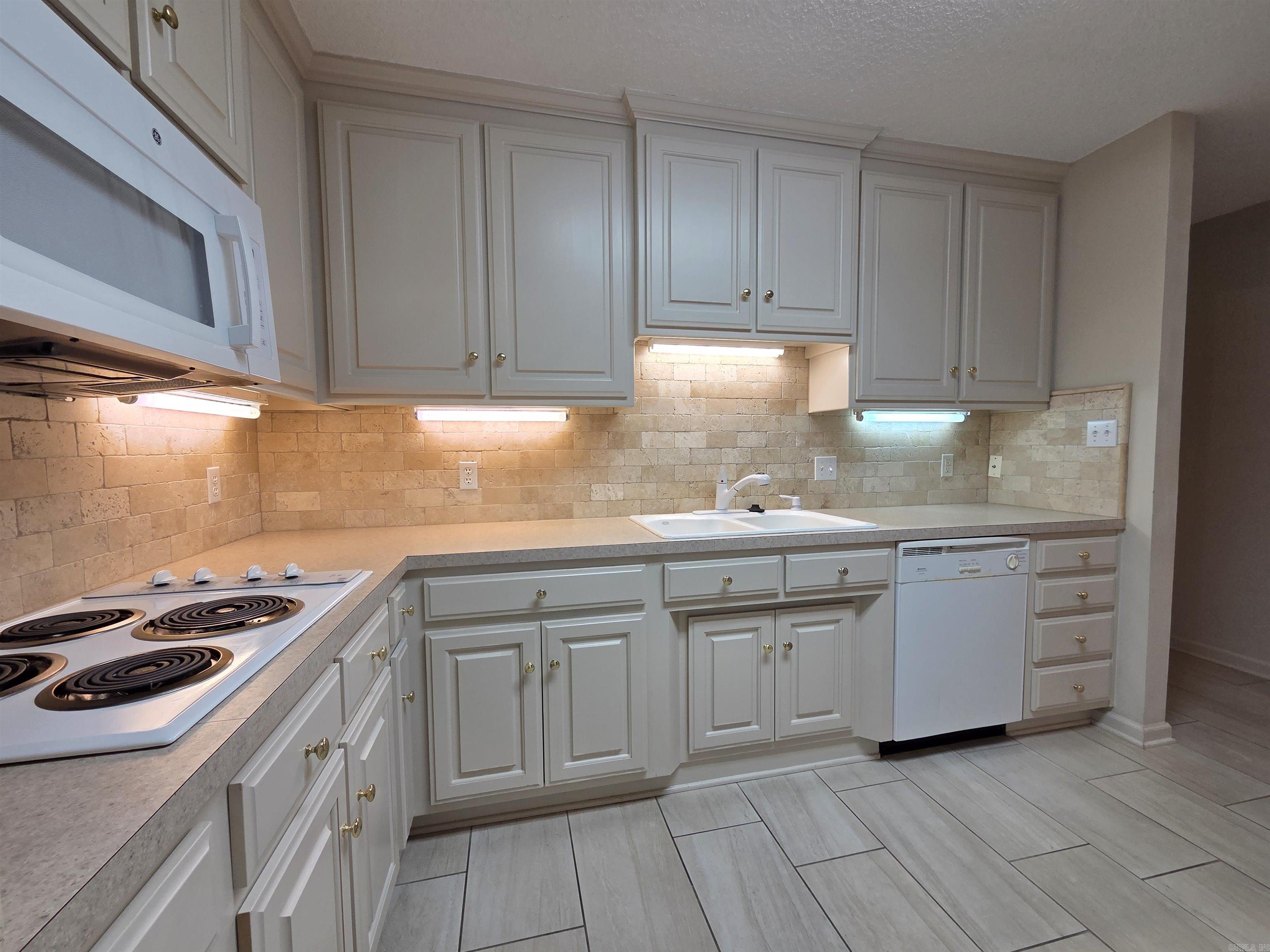 Summerset Place Phase 4 - Residential