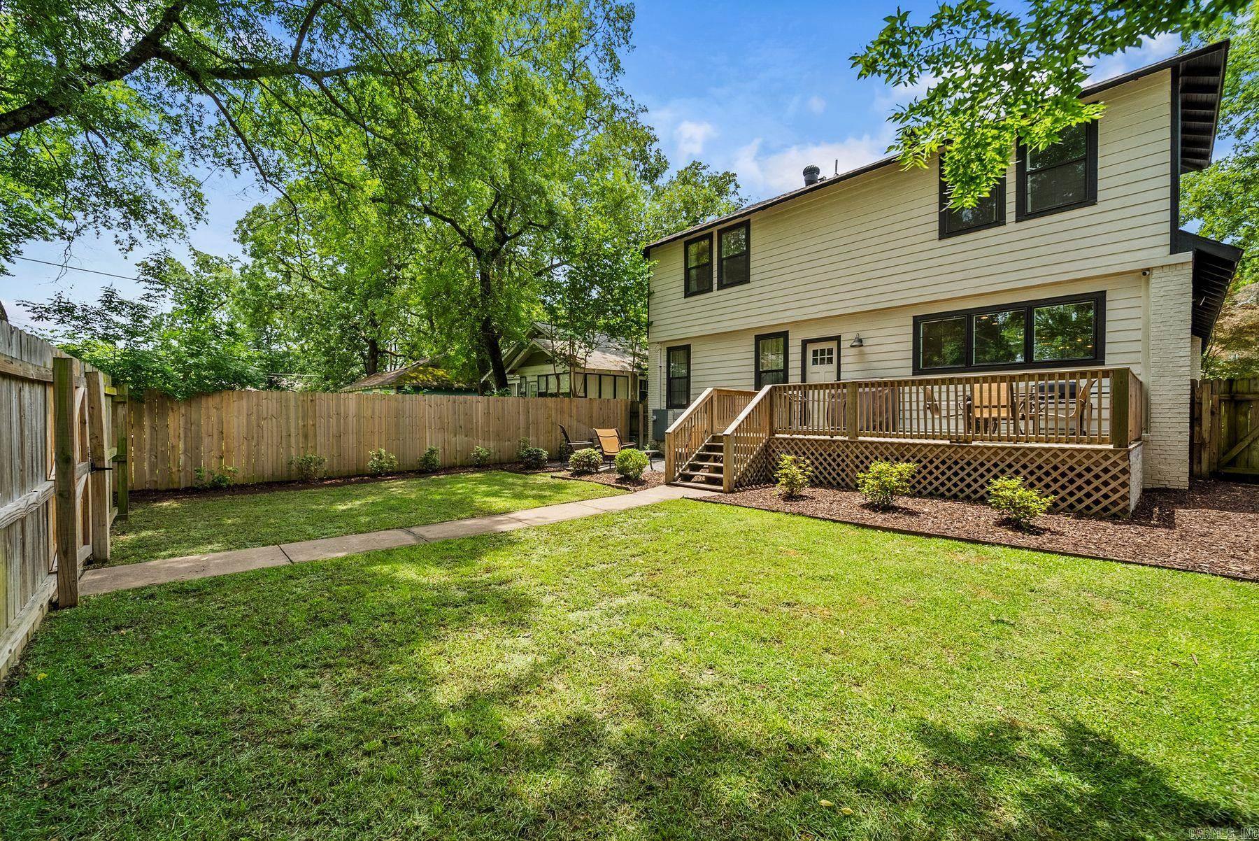HILLCREST - Residential