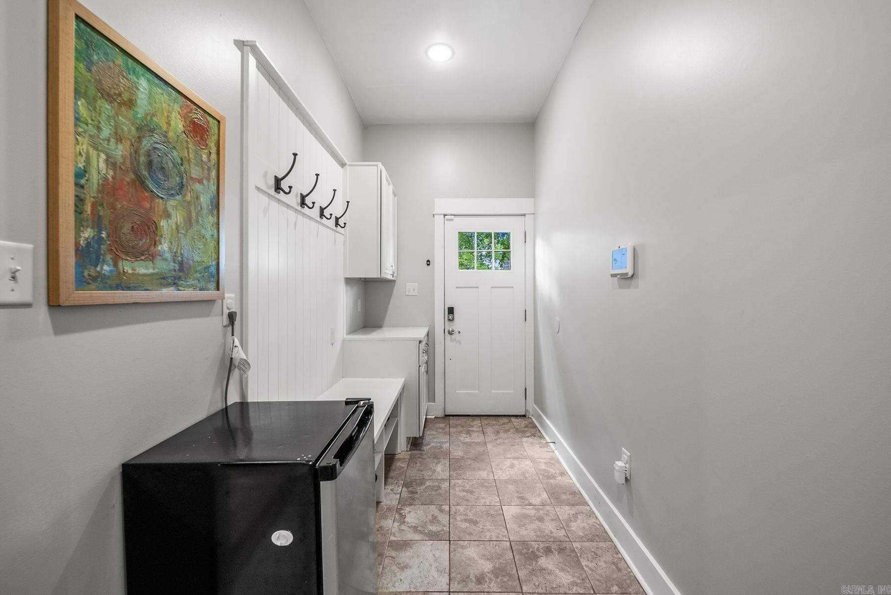 HILLCREST - Residential