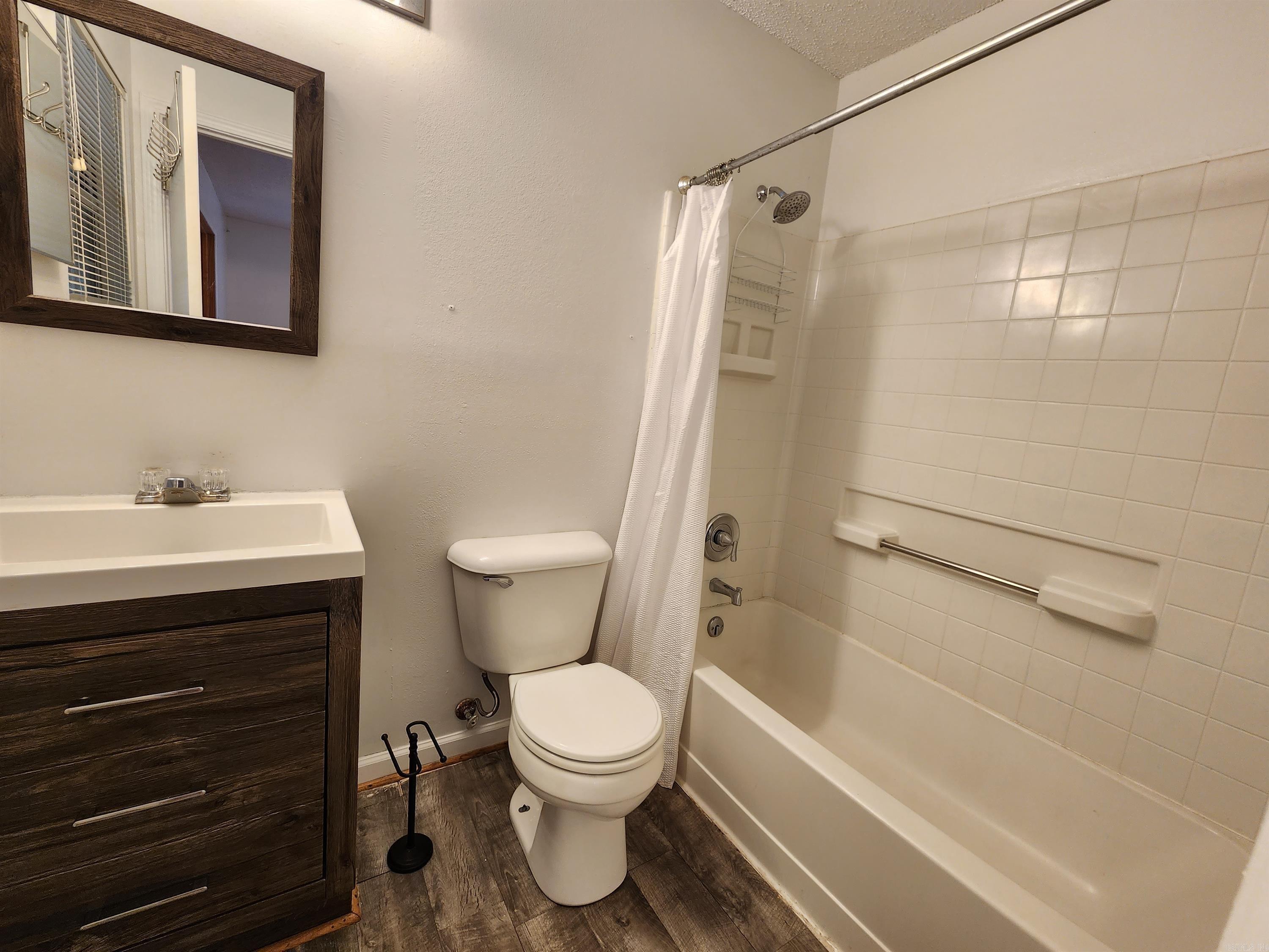 Not in Subdivision - Residential Lease