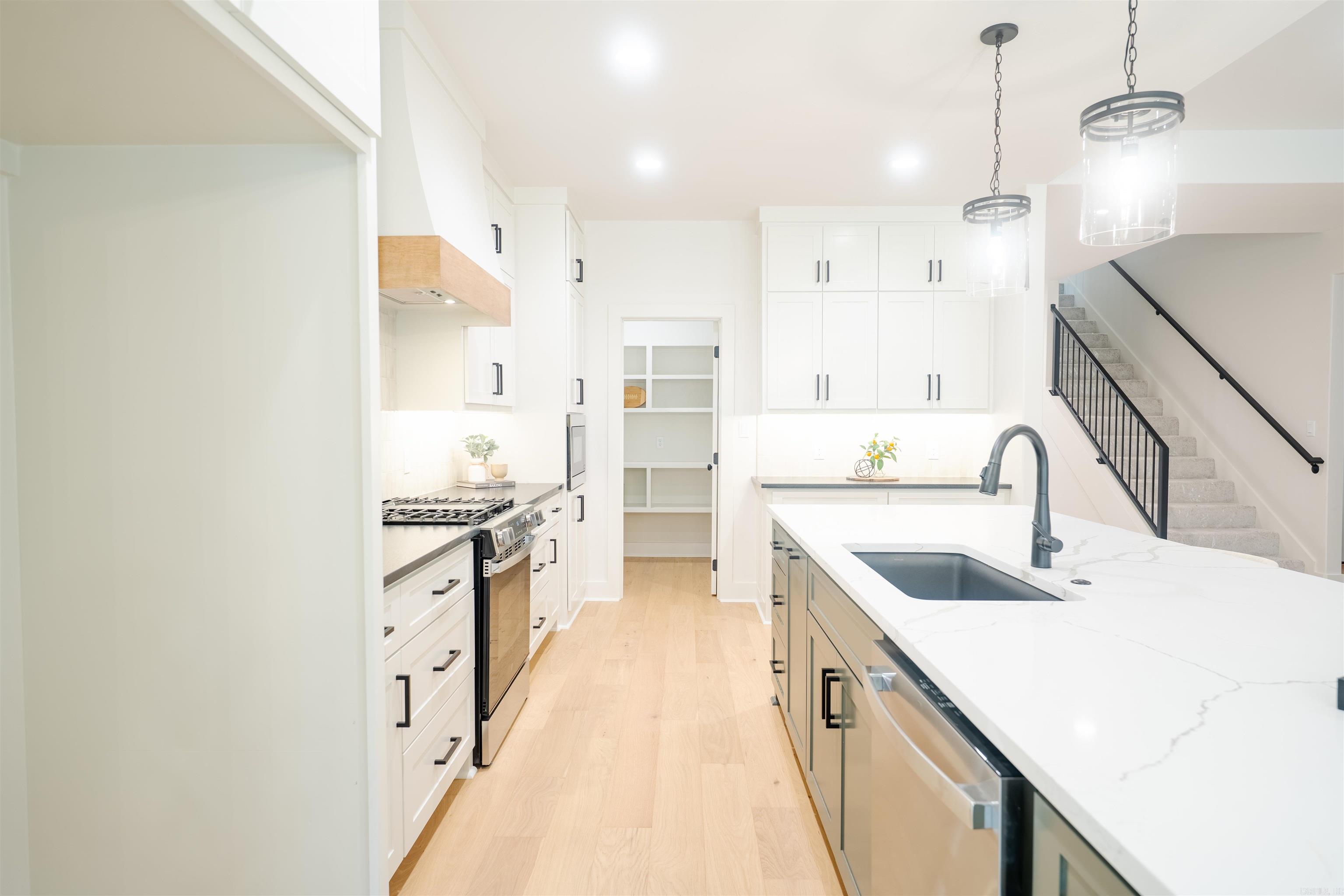 STONEBROOK - Residential