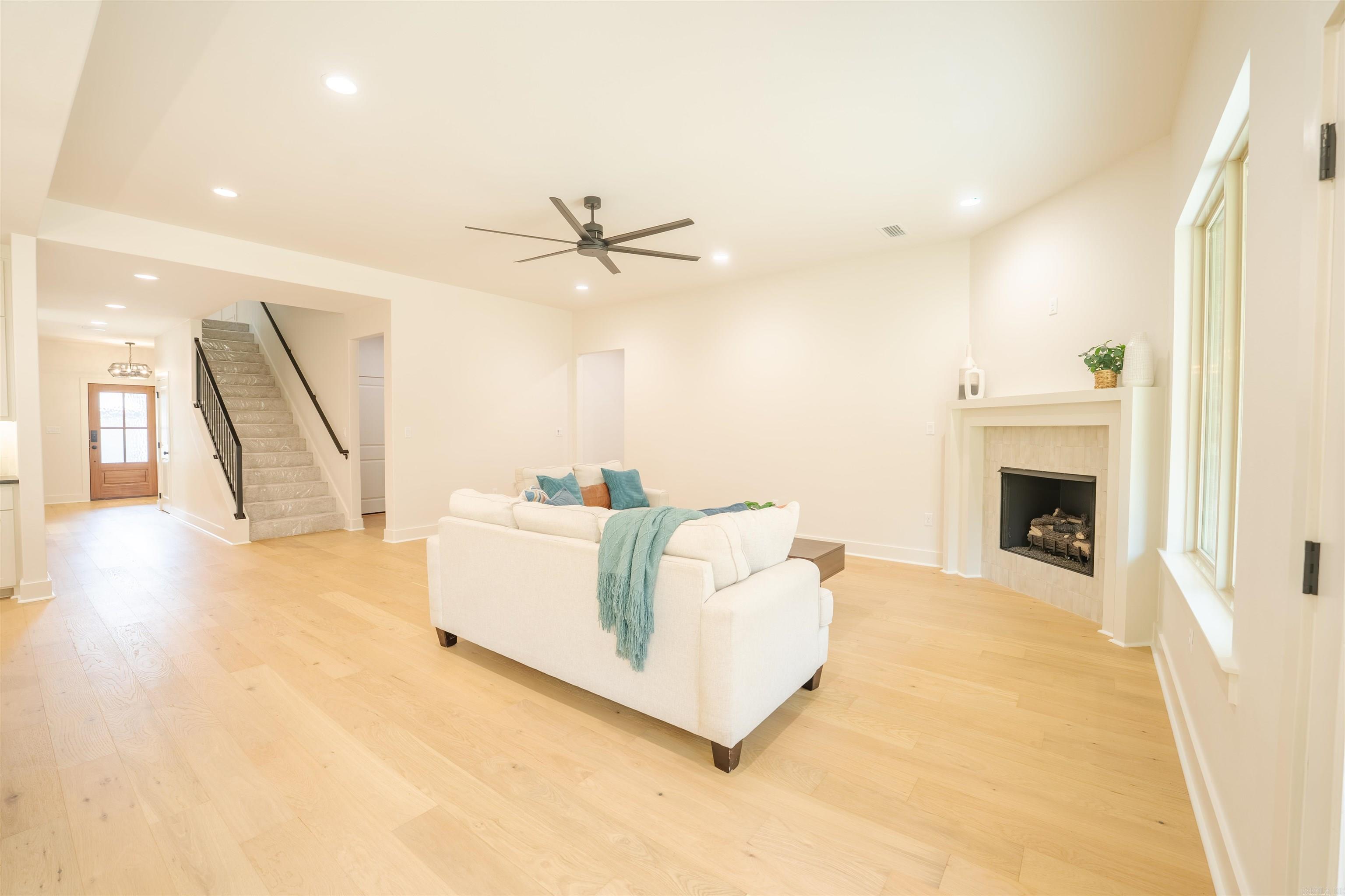 STONEBROOK - Residential