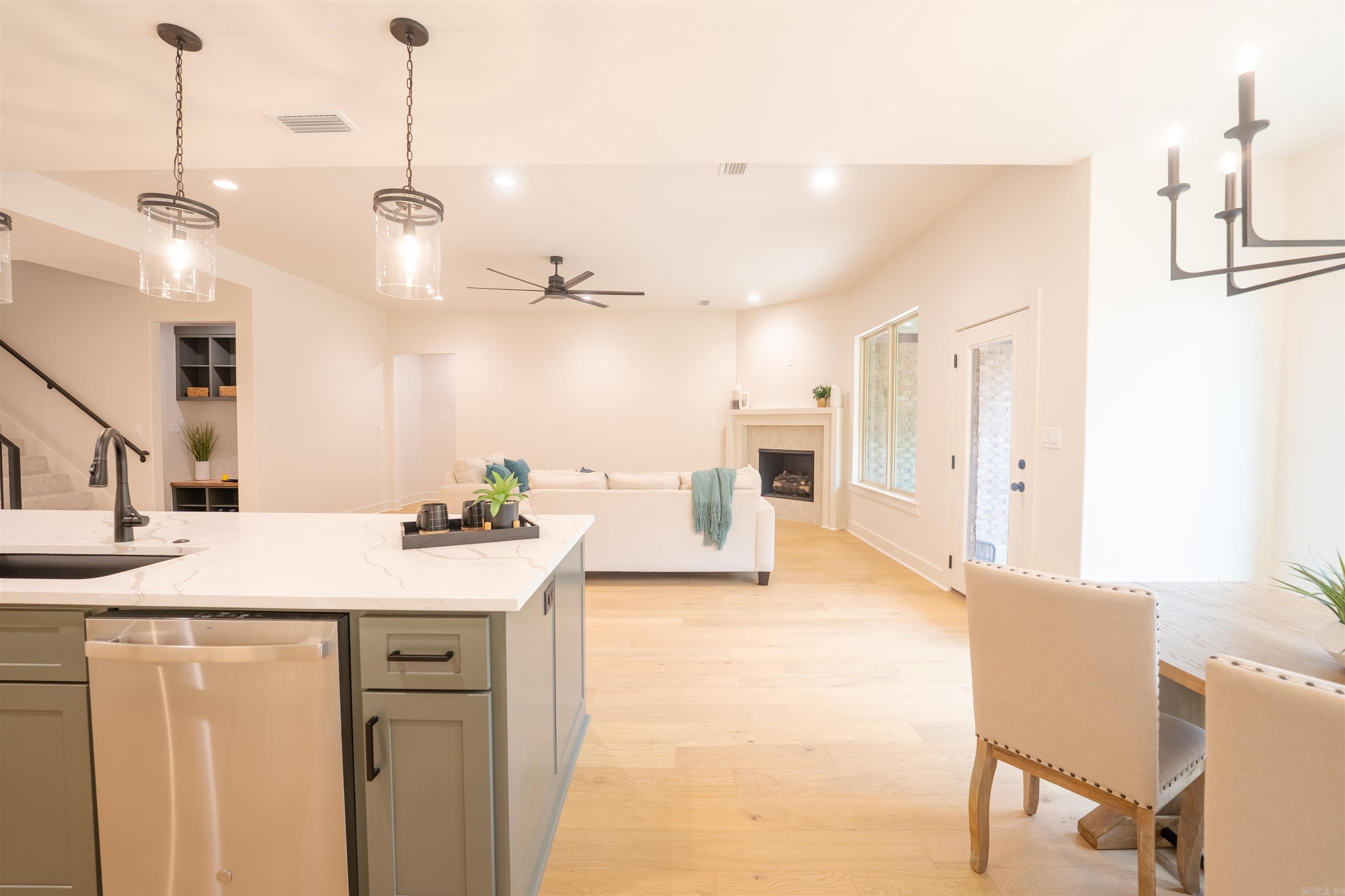 STONEBROOK - Residential