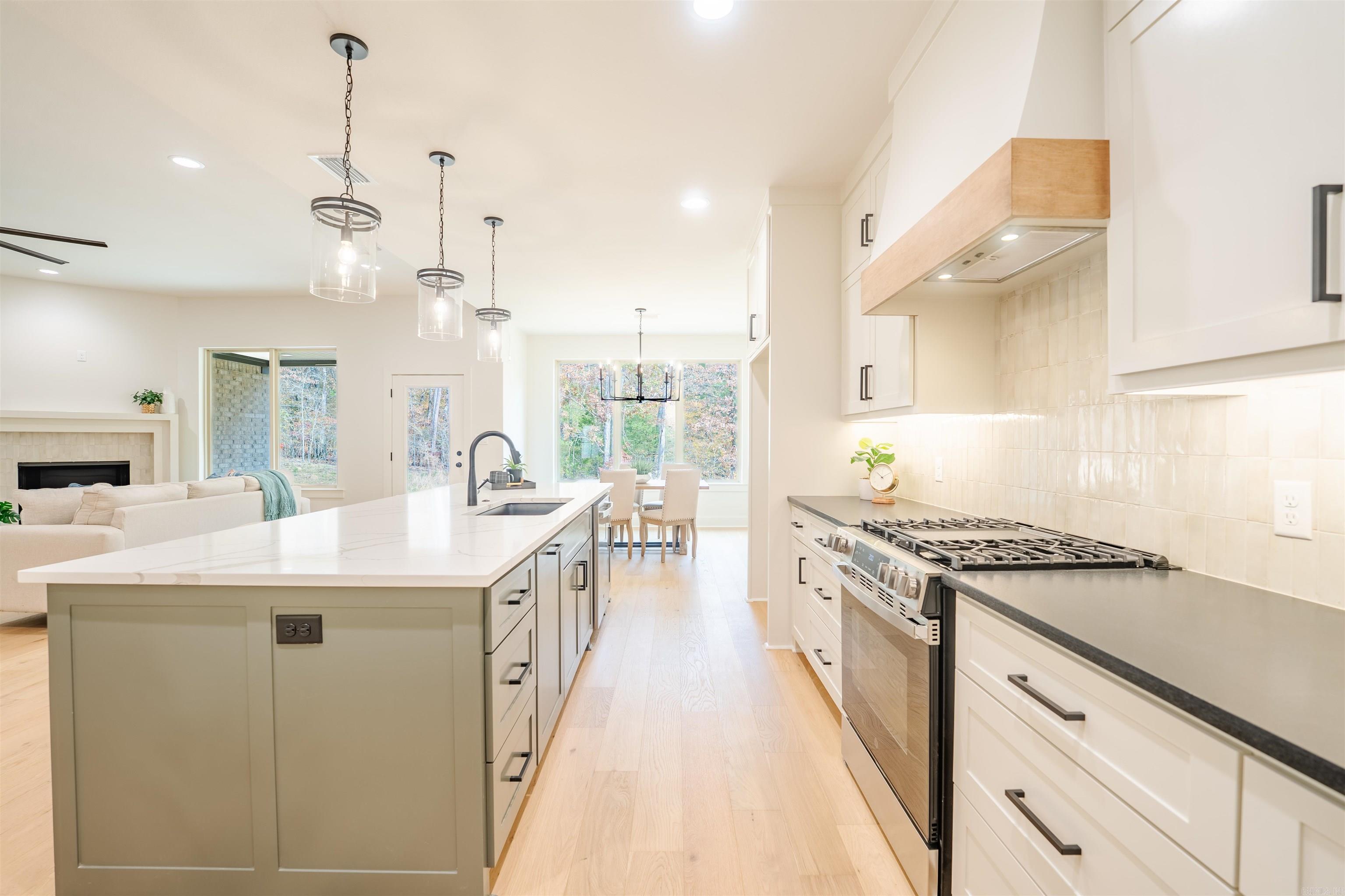 STONEBROOK - Residential