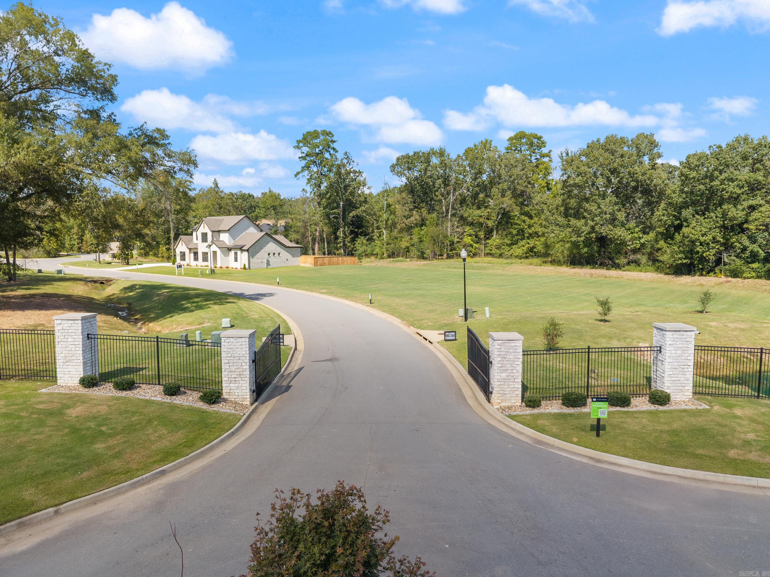 STONEBROOK - Residential