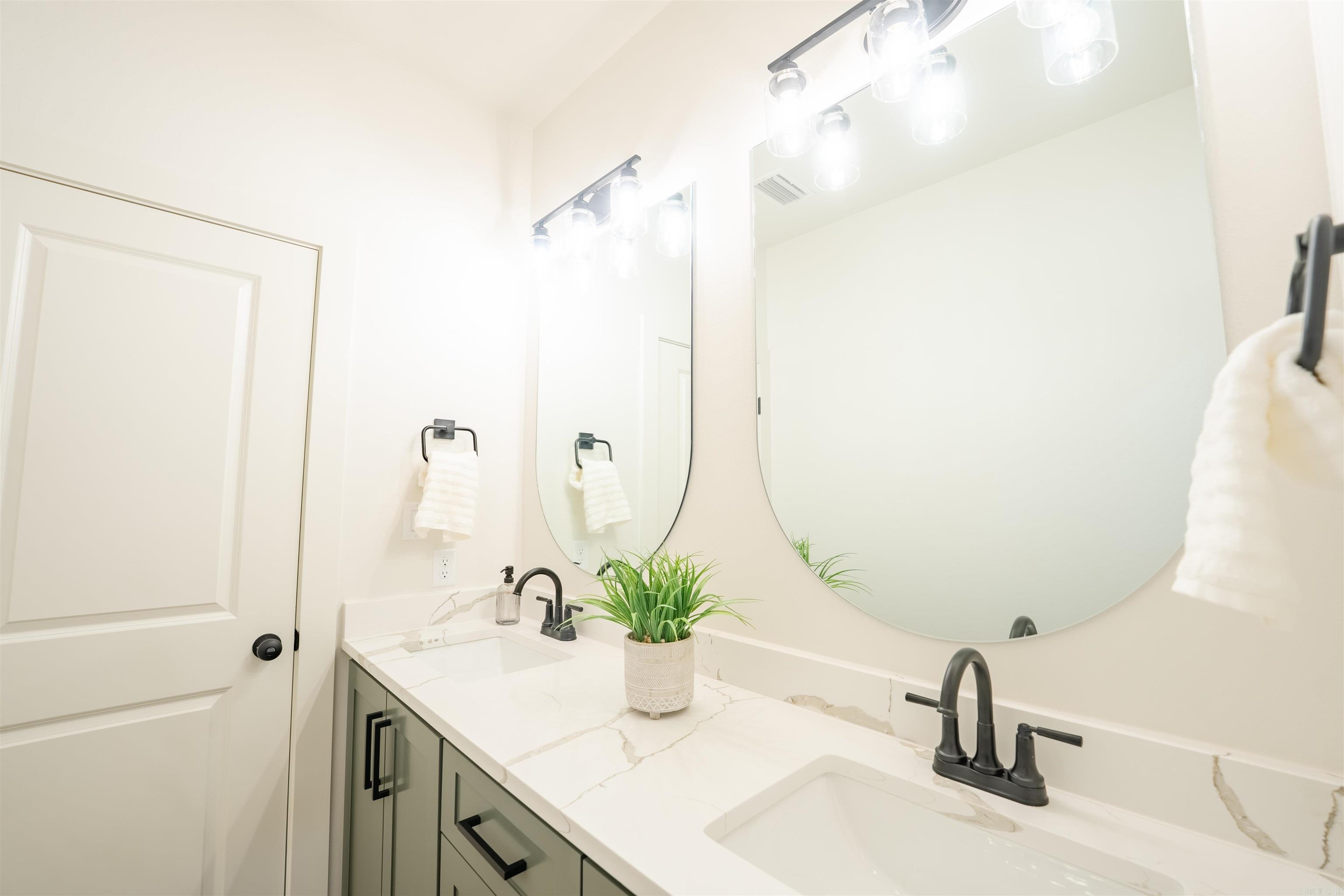 STONEBROOK - Residential