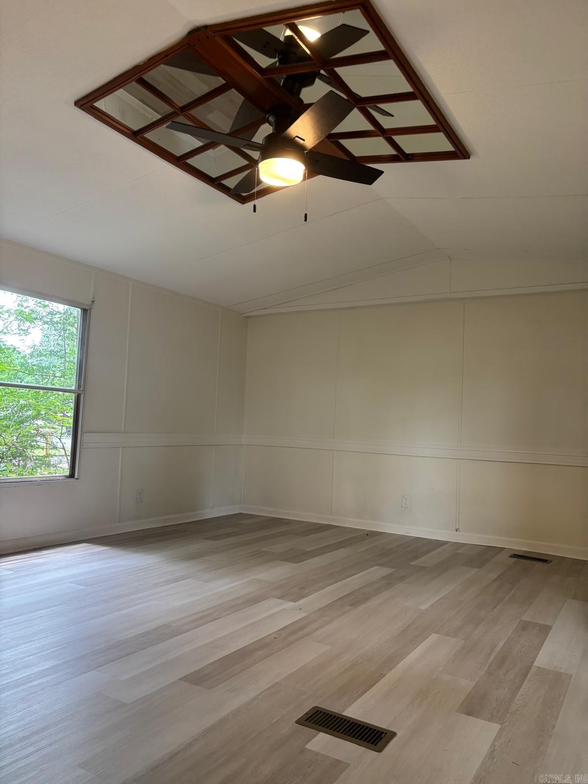 BEECHWOOD TO JACK REPL - Residential