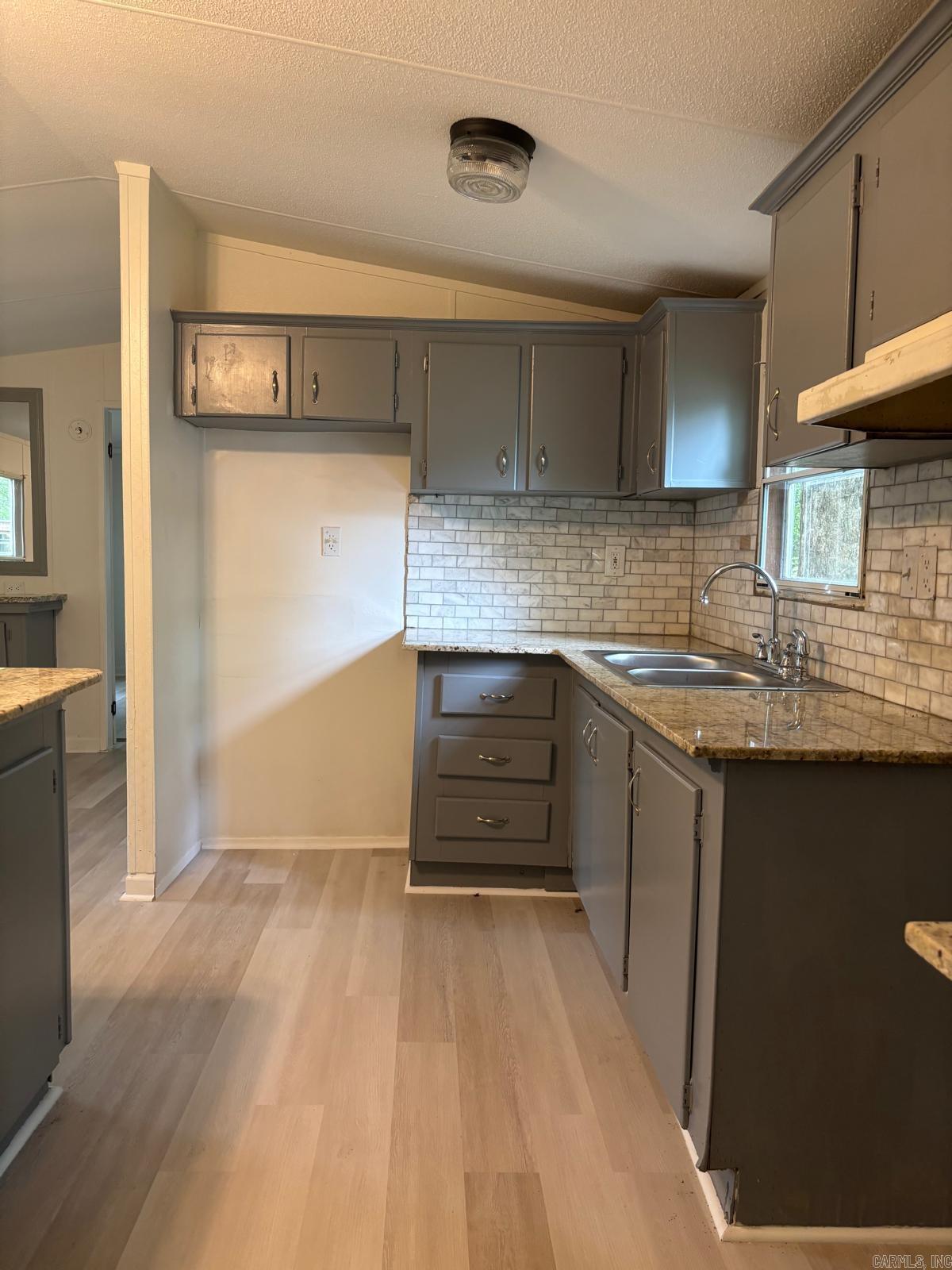 BEECHWOOD TO JACK REPL - Residential