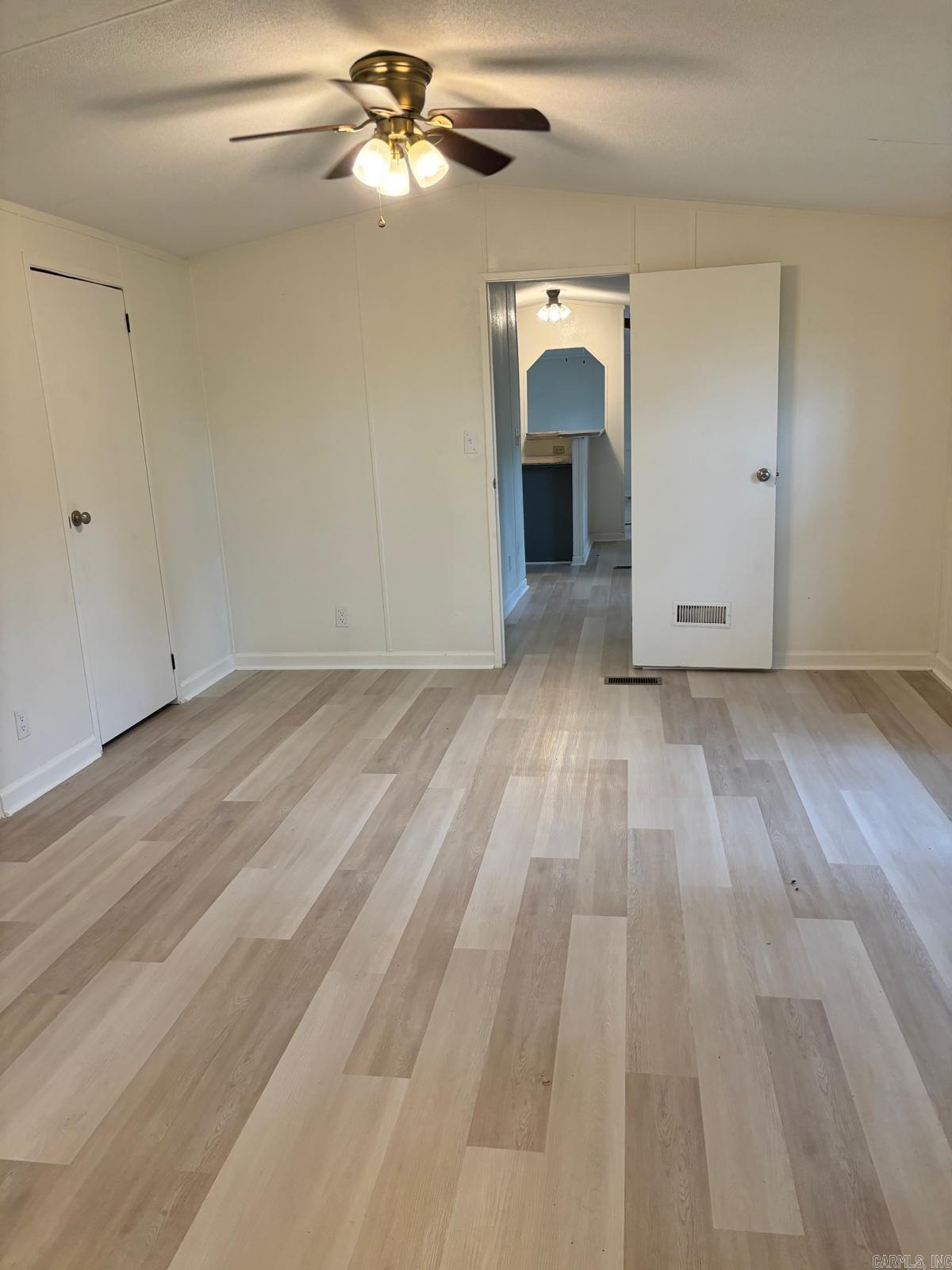 BEECHWOOD TO JACK REPL - Residential