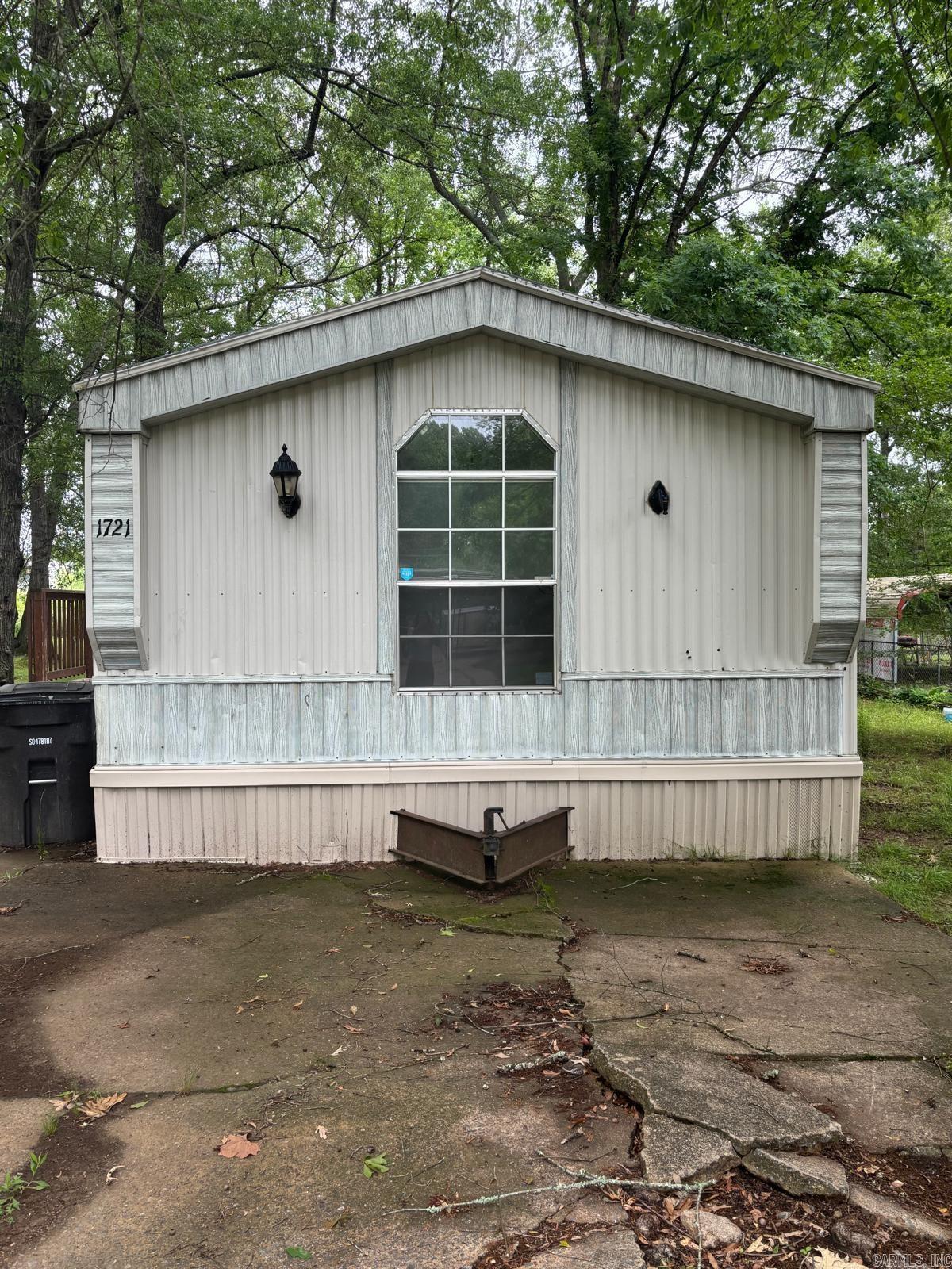 BEECHWOOD TO JACK REPL - Residential