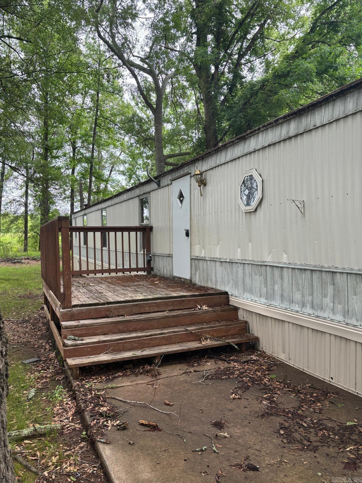 BEECHWOOD TO JACK REPL - Residential