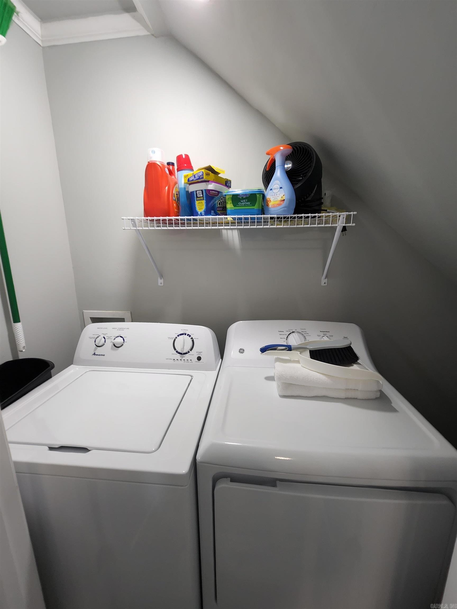 CHELSEA GLADE CONDO - Residential