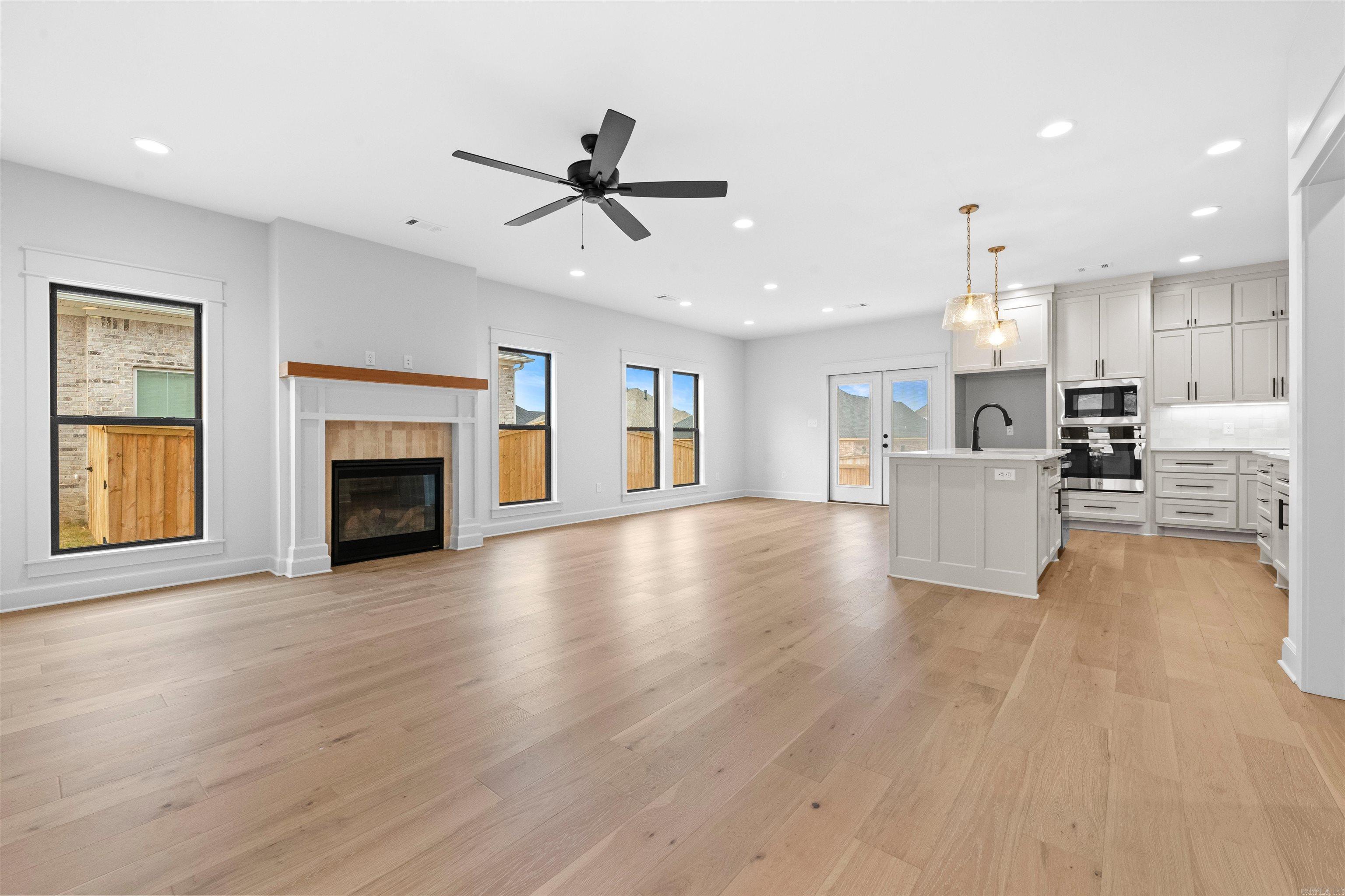 ROBYNMAR - Residential