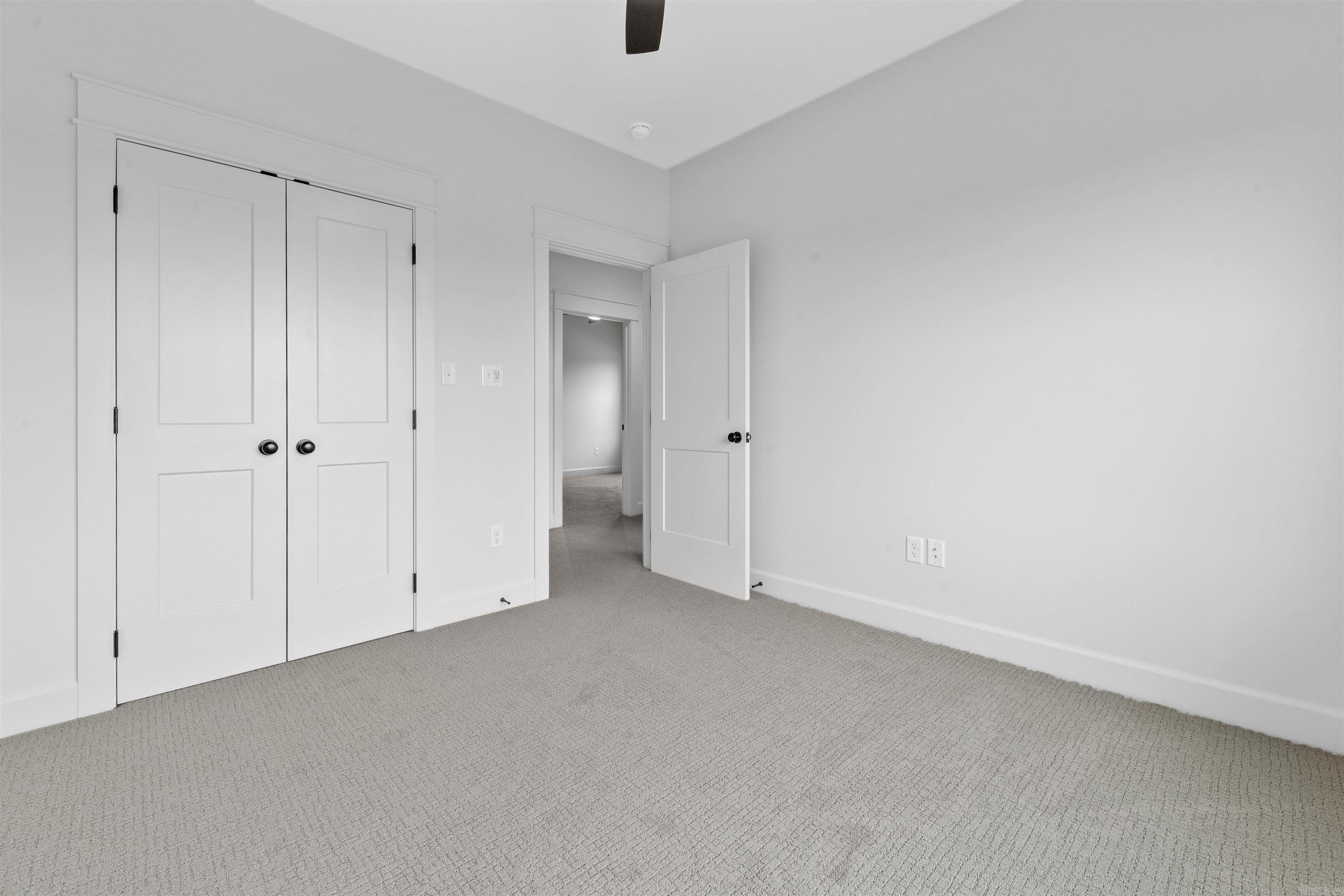 ROBYNMAR - Residential