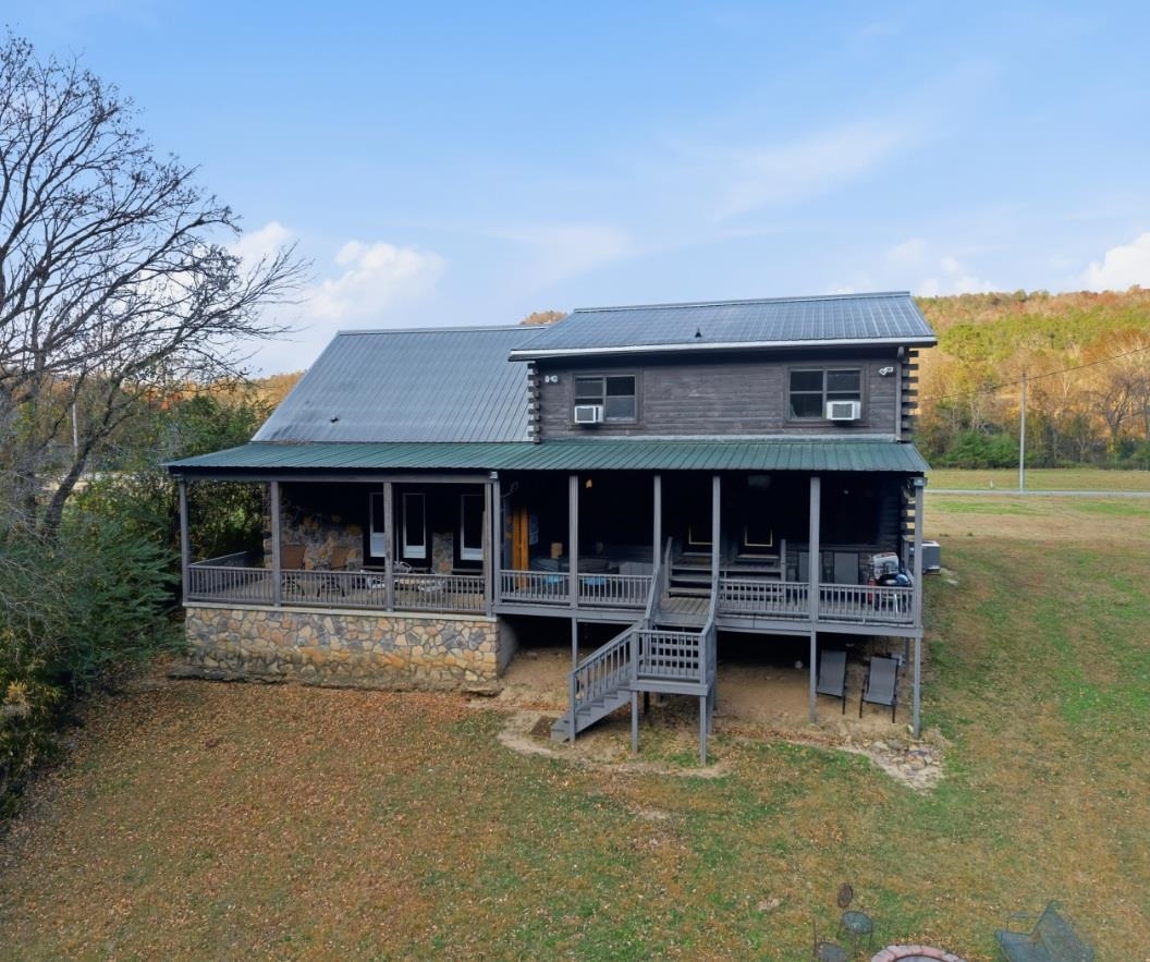 WHITE RIVER ESTATES - Residential