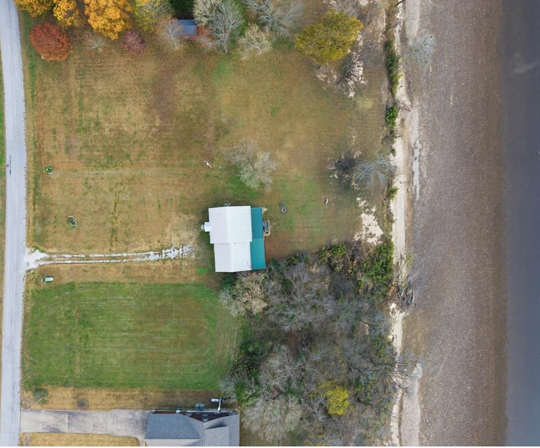 WHITE RIVER ESTATES - Residential