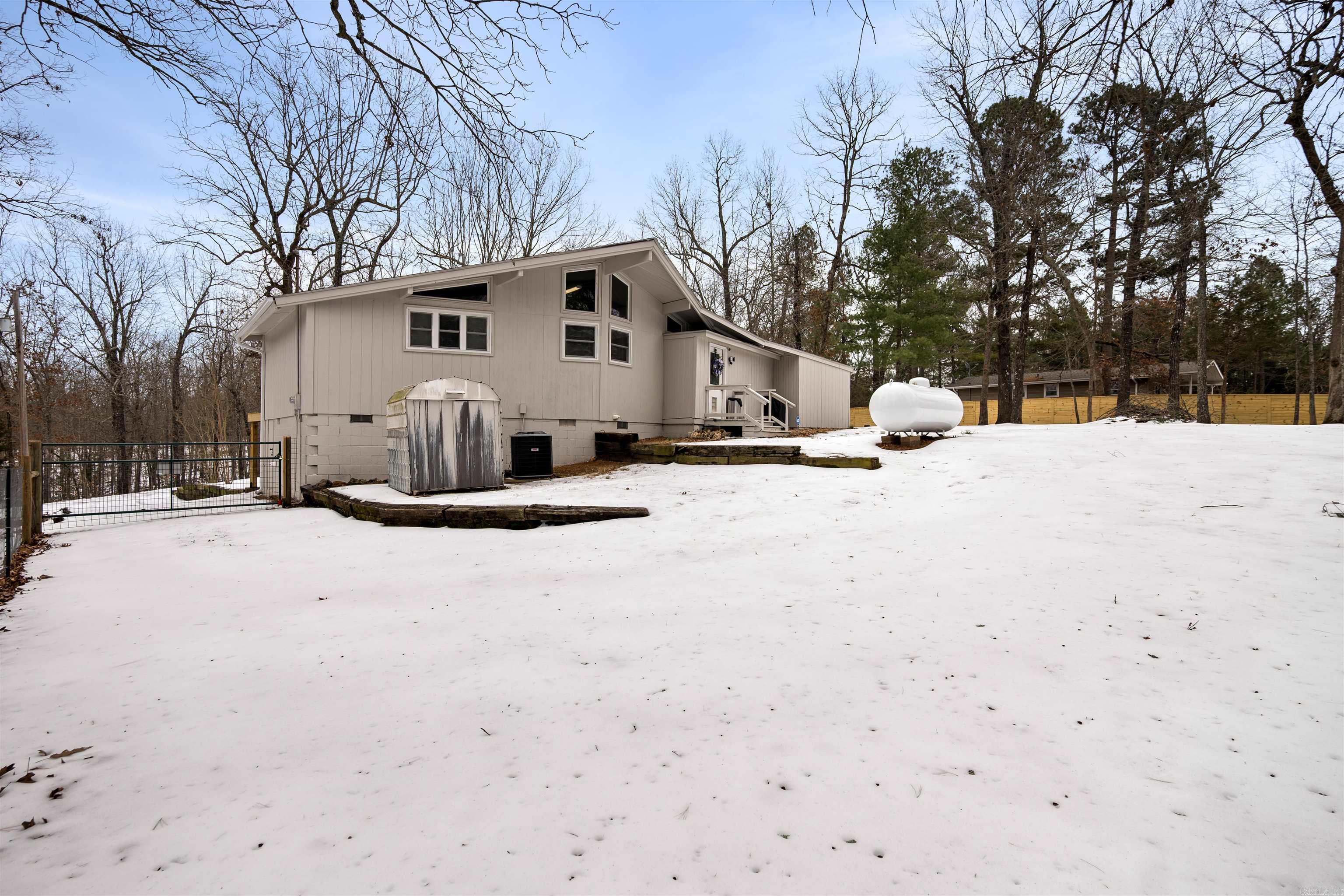Navajo Third - Residential