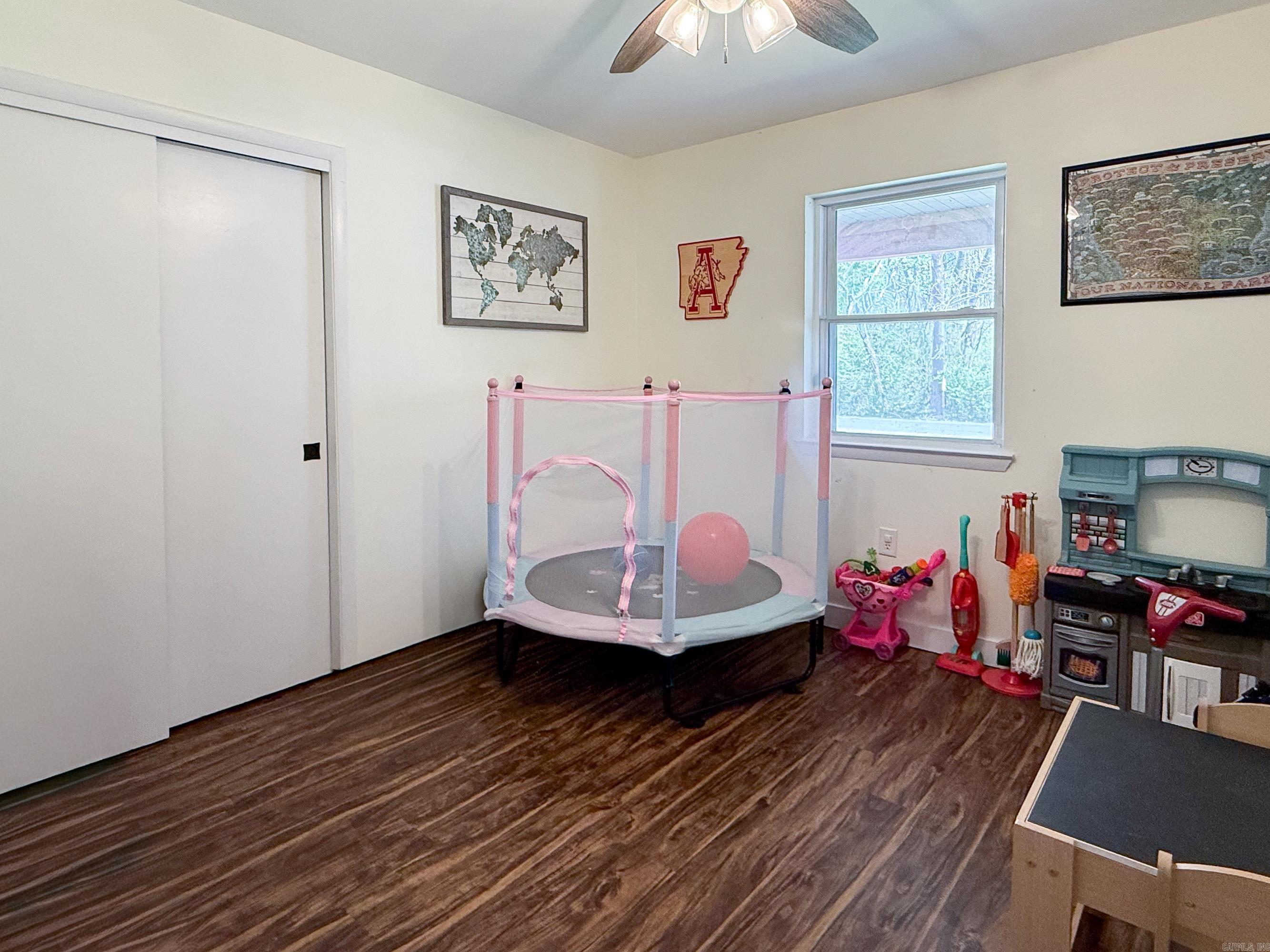 TRADEWINDS - Residential