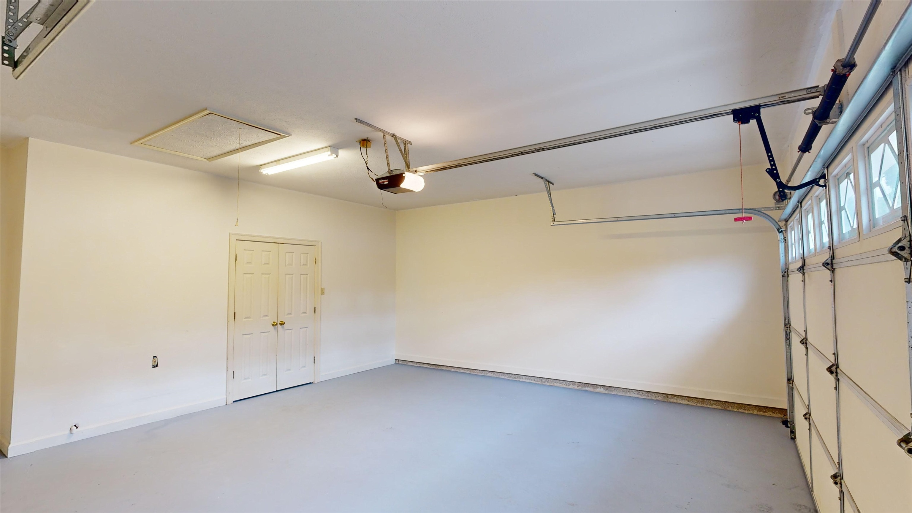 COUNTRY CLUB OF ARK THE - Residential