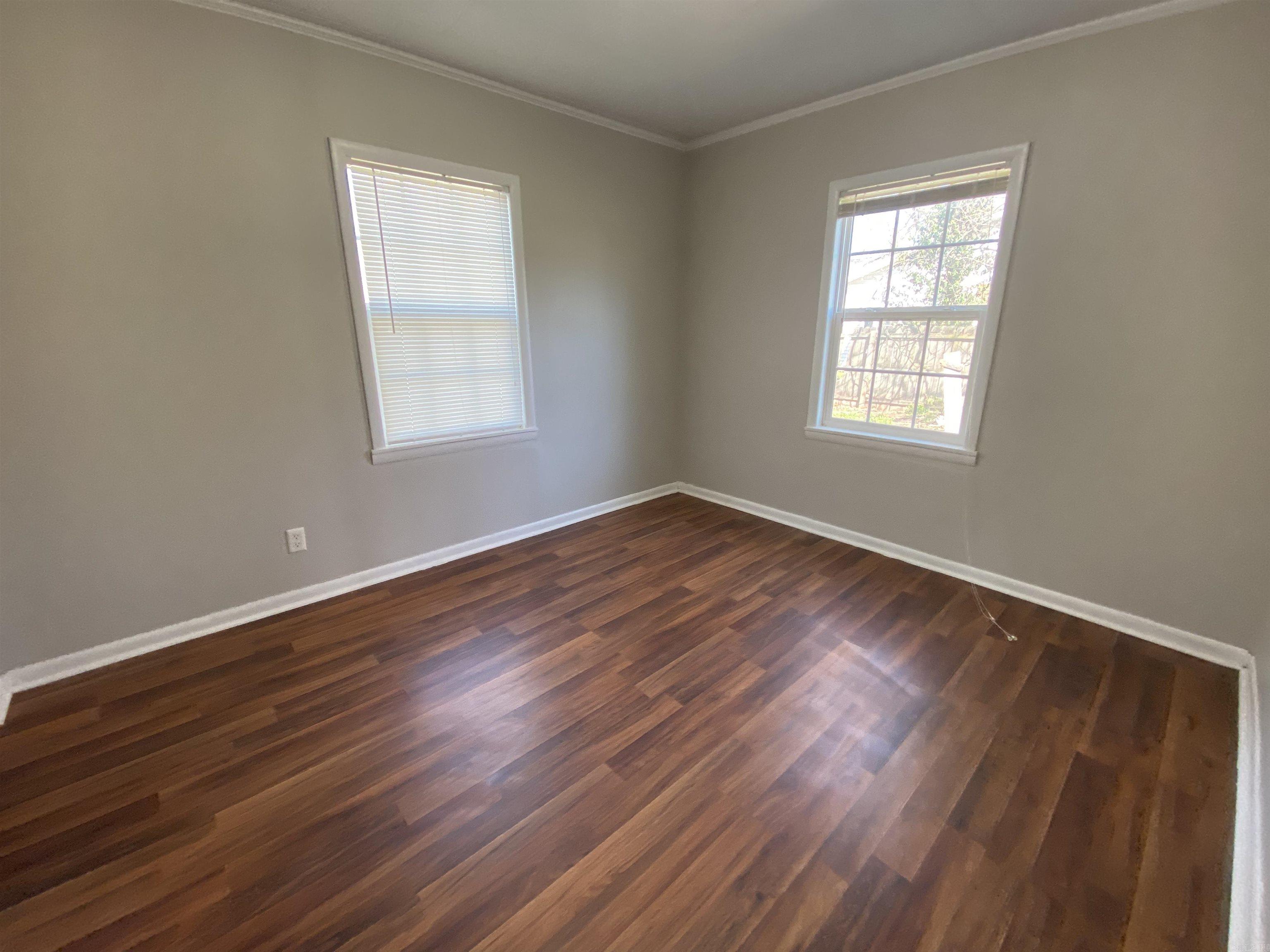 ORTOS FRONT - Residential