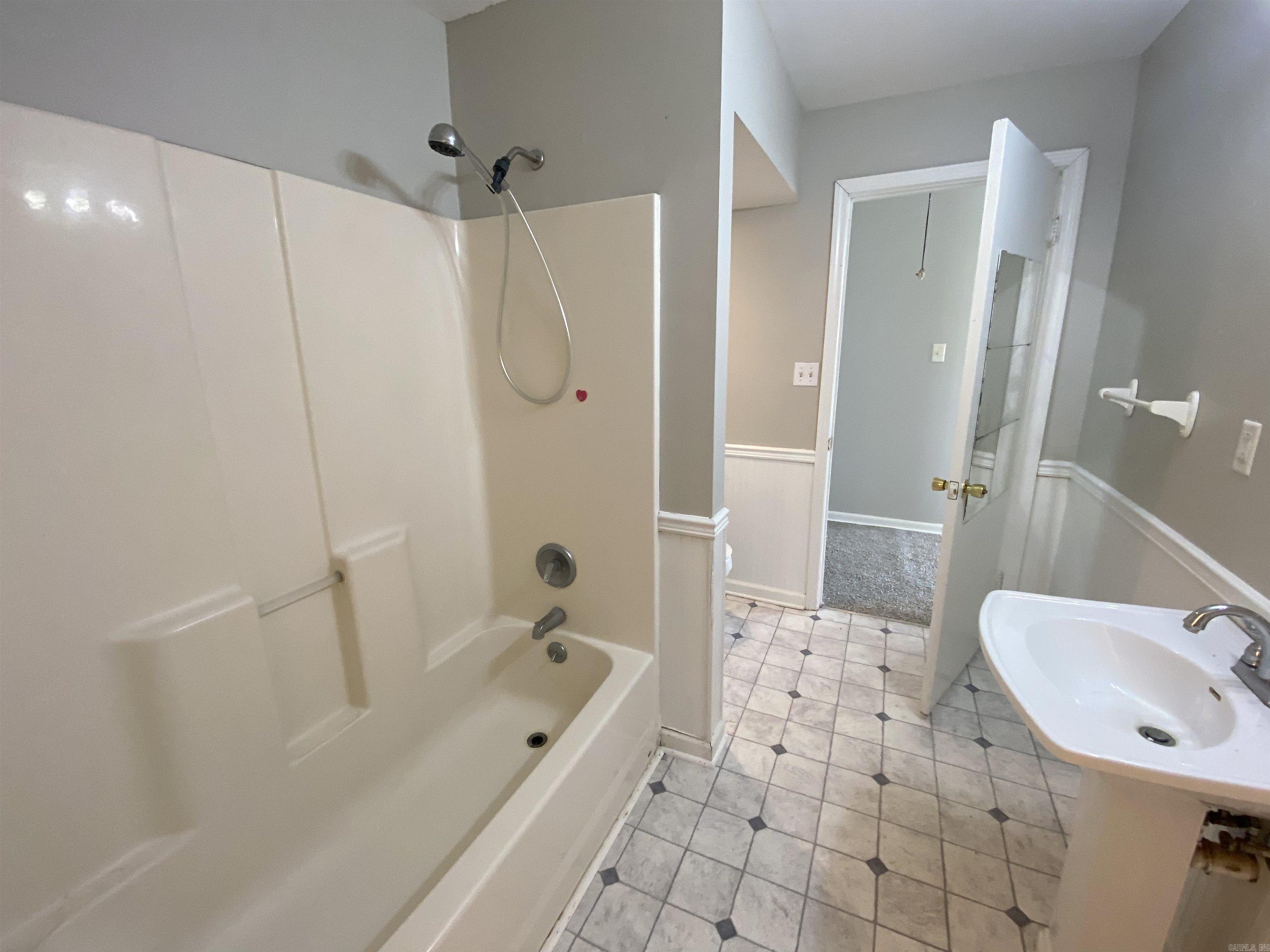 ORTOS FRONT - Residential