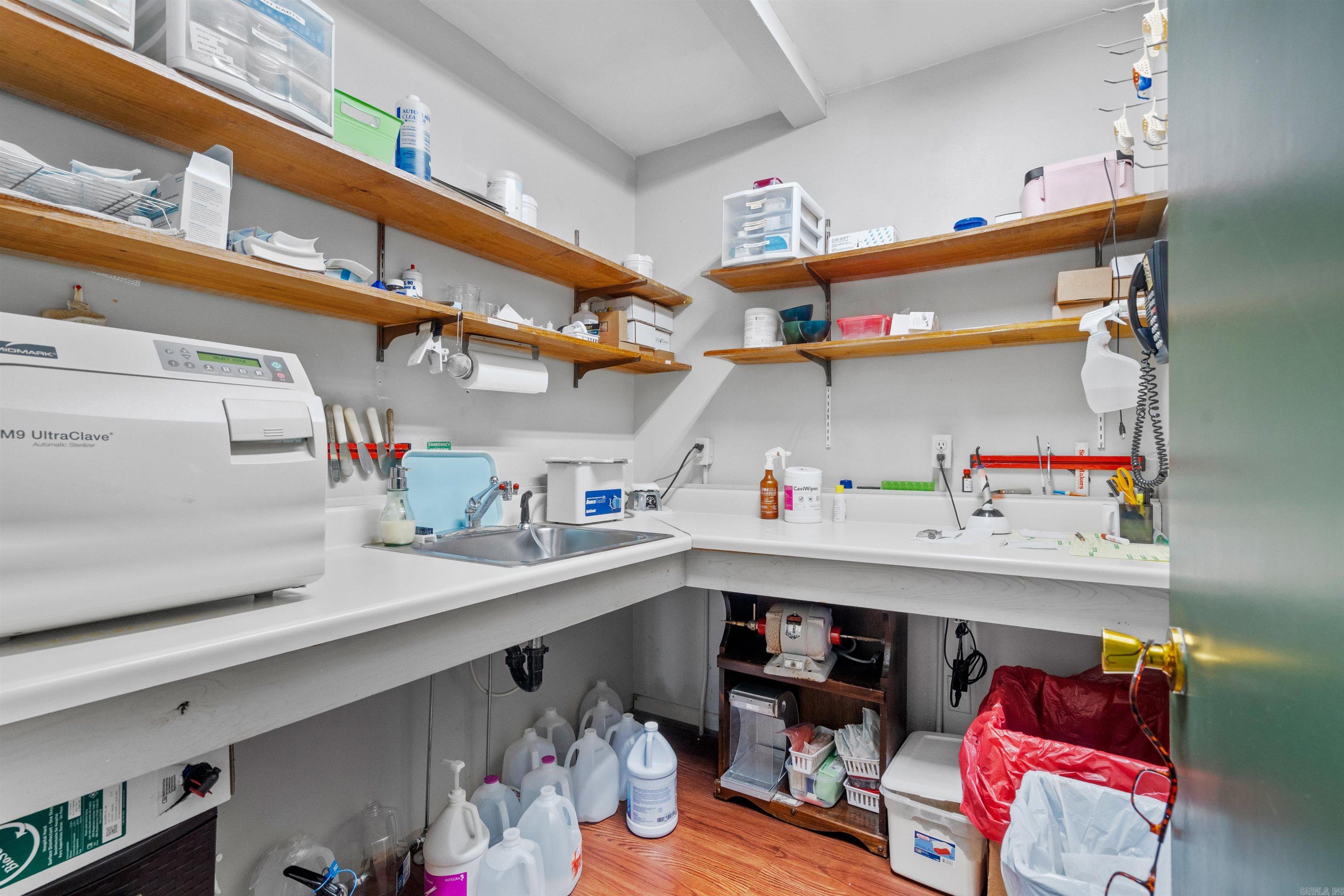 Metes & Bounds - Commercial Sale