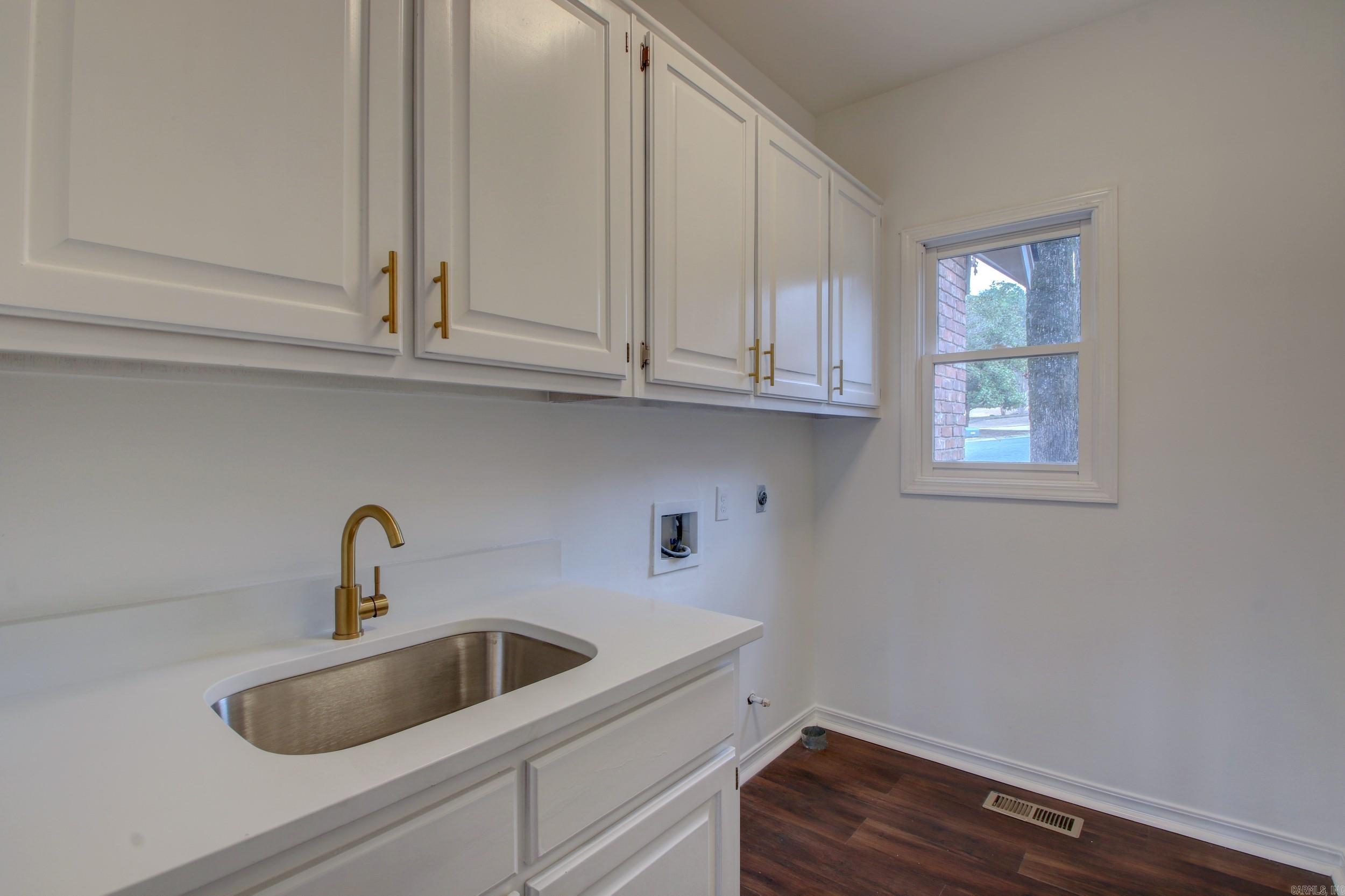 Longlea - Residential