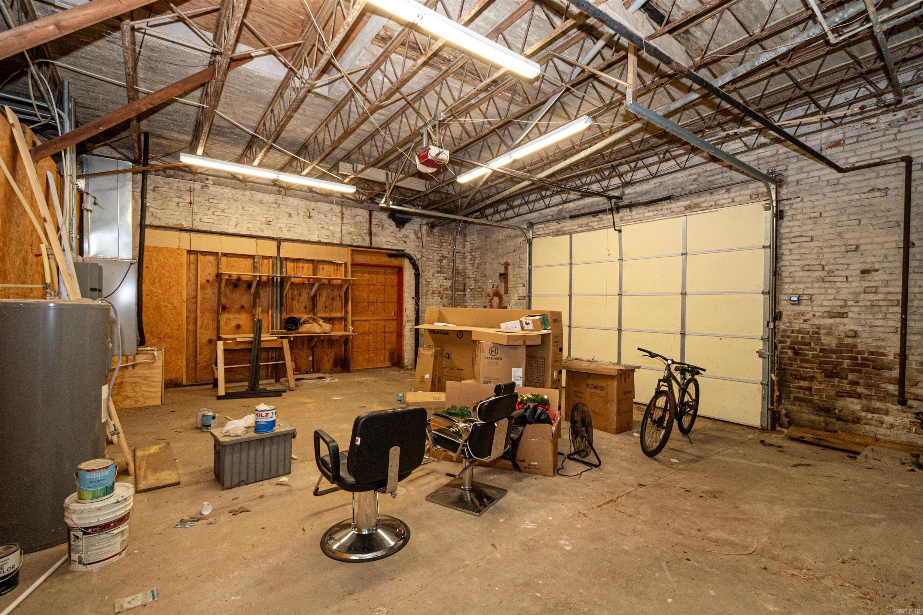 Monticello Original - Commercial Sale