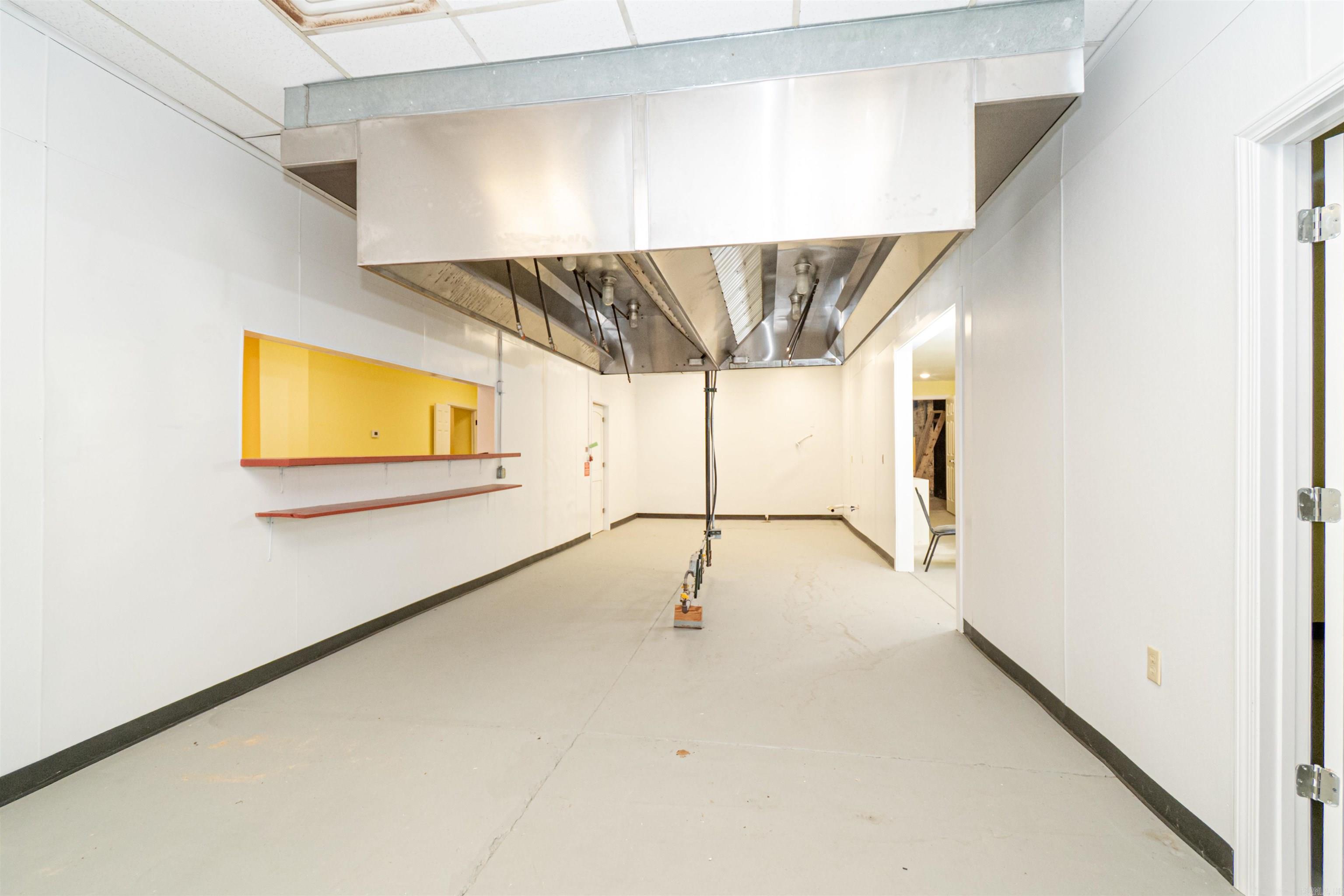 Monticello Original - Commercial Sale