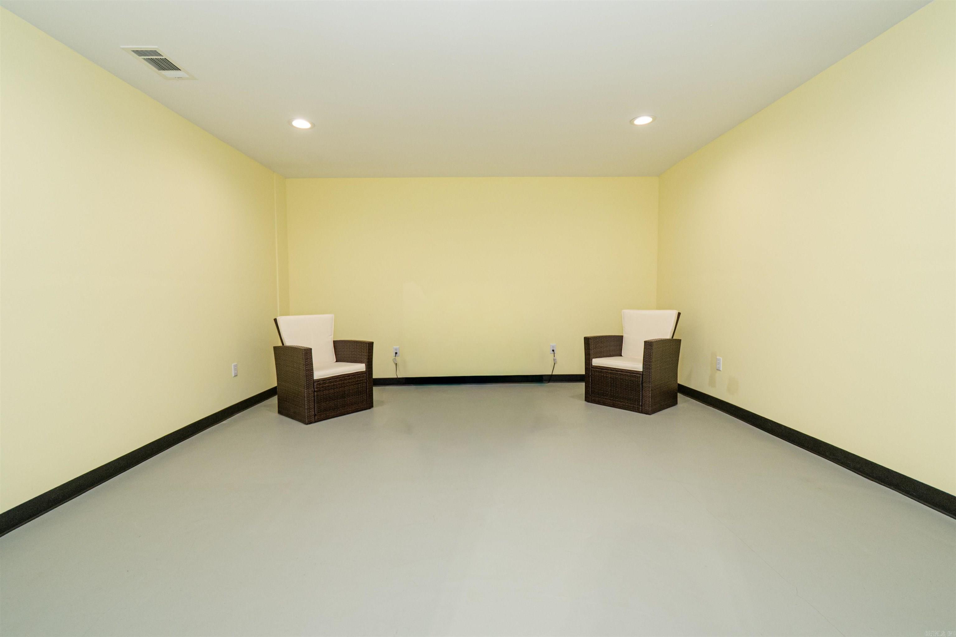 Monticello Original - Commercial Sale