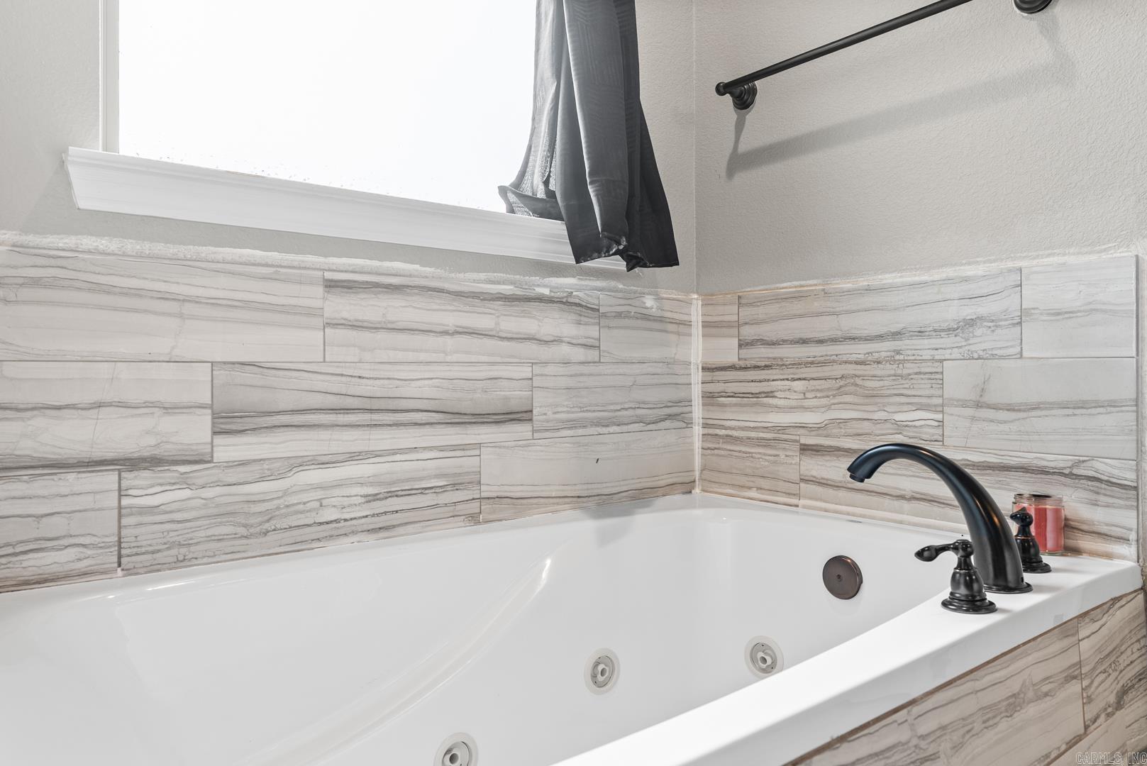 MAGNOLIA ESTATES - Residential