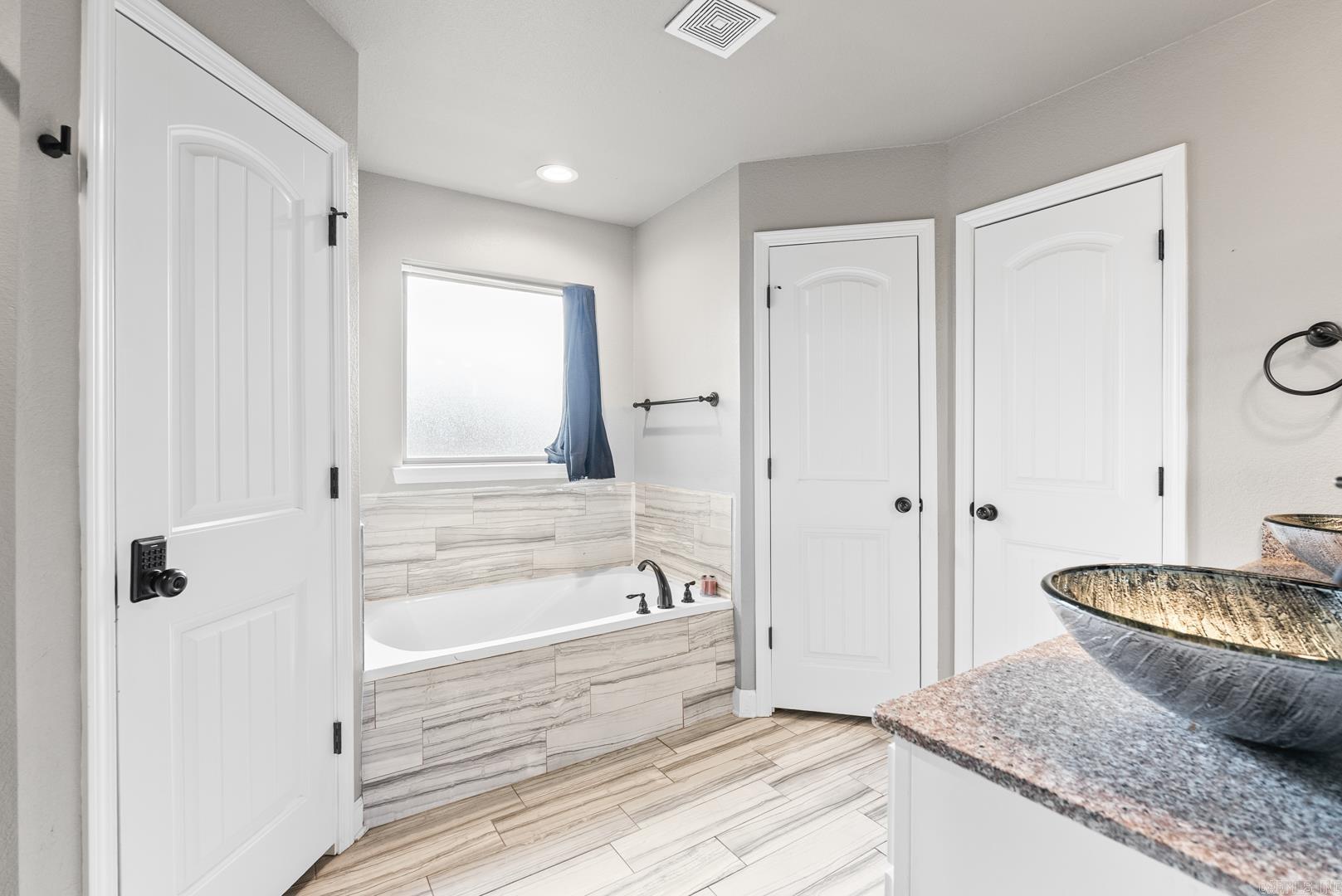 MAGNOLIA ESTATES - Residential