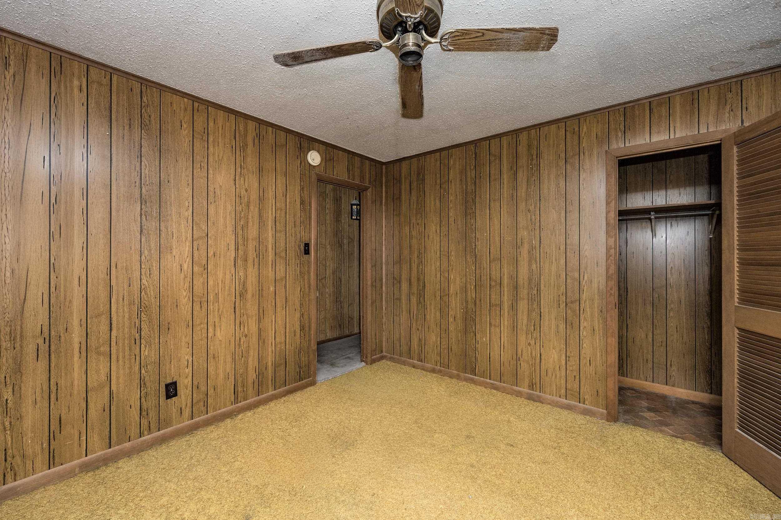 Hoodill - Residential