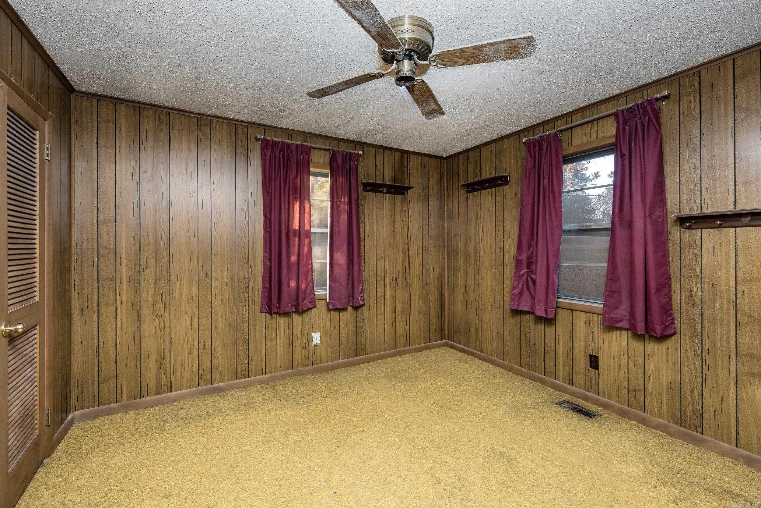 Hoodill - Residential